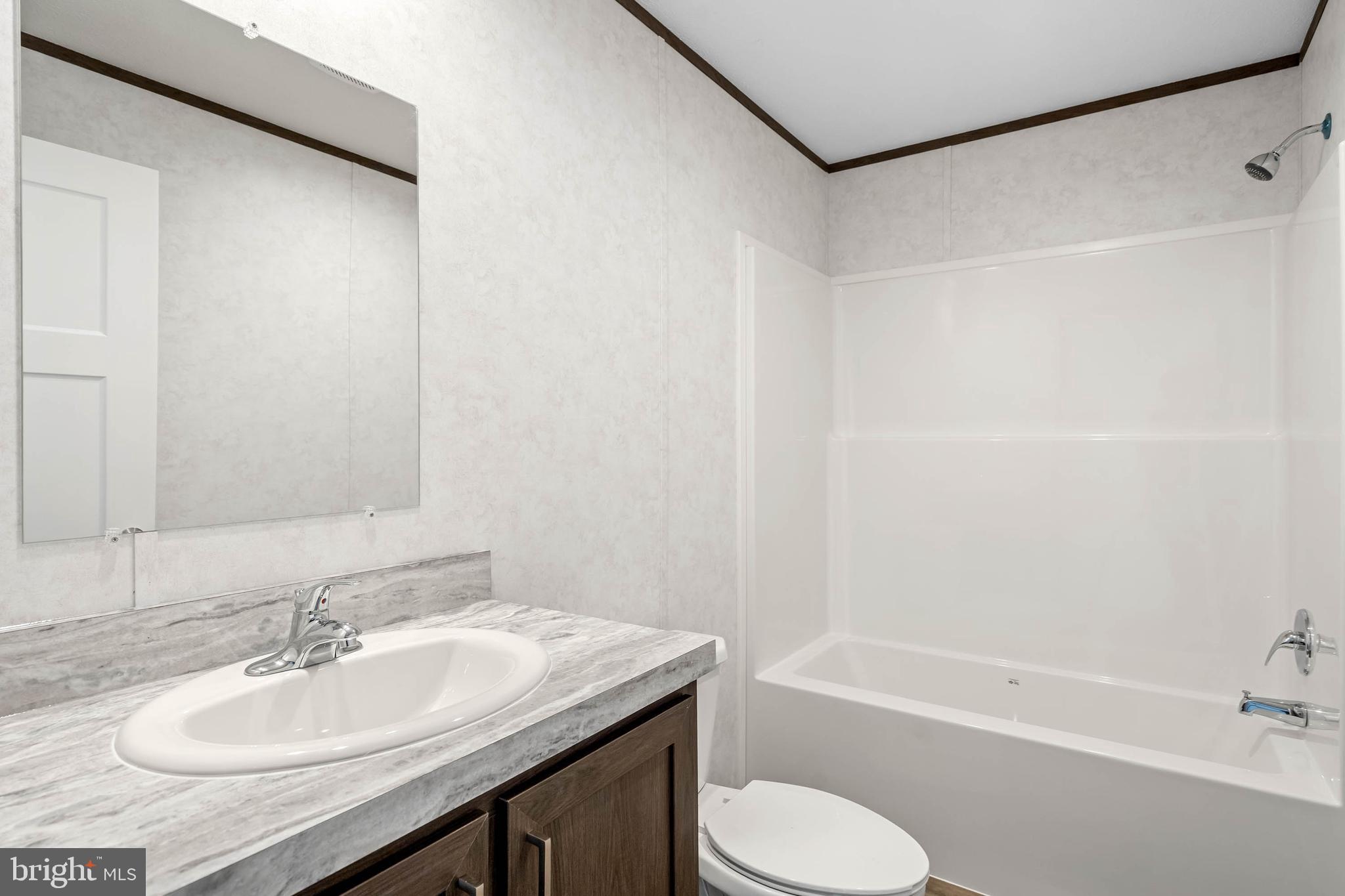 SHAWNS HIDEAWAY - Residential