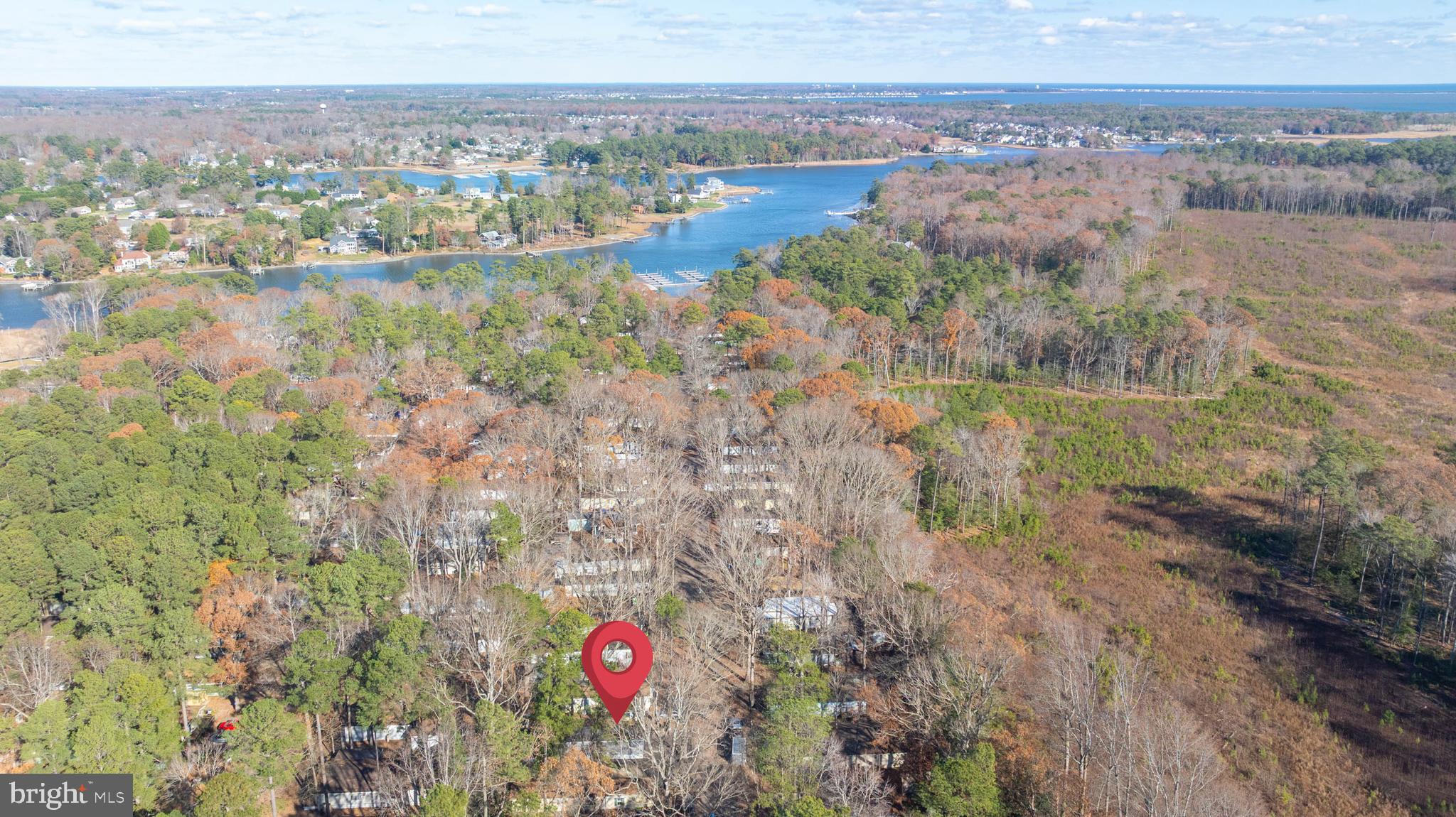 SHAWNS HIDEAWAY - Residential