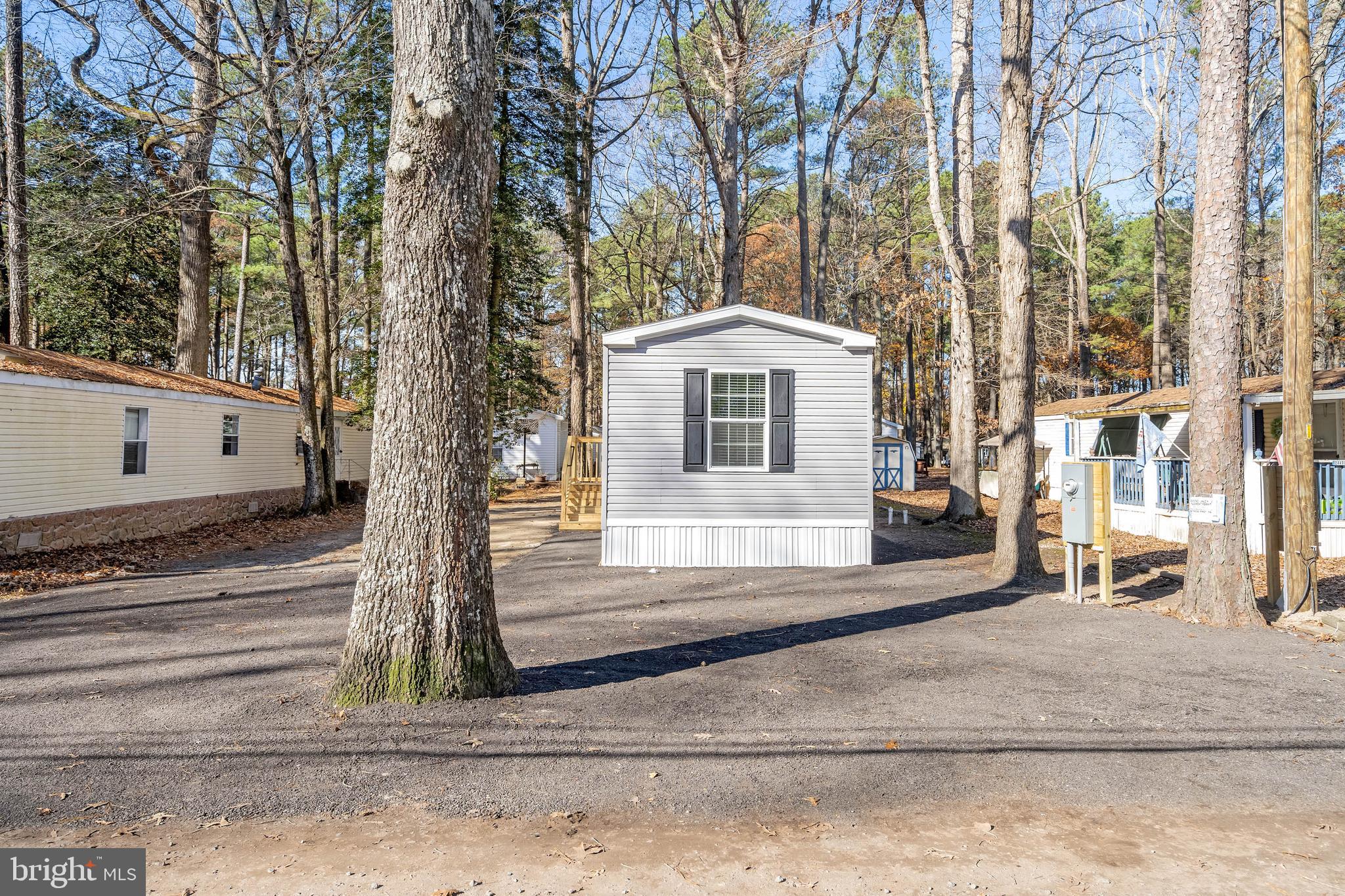 SHAWNS HIDEAWAY - Residential