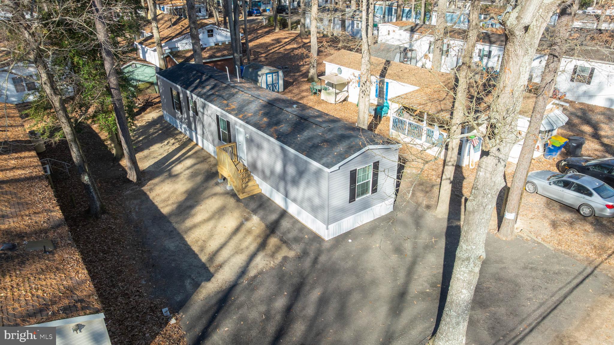 SHAWNS HIDEAWAY - Residential