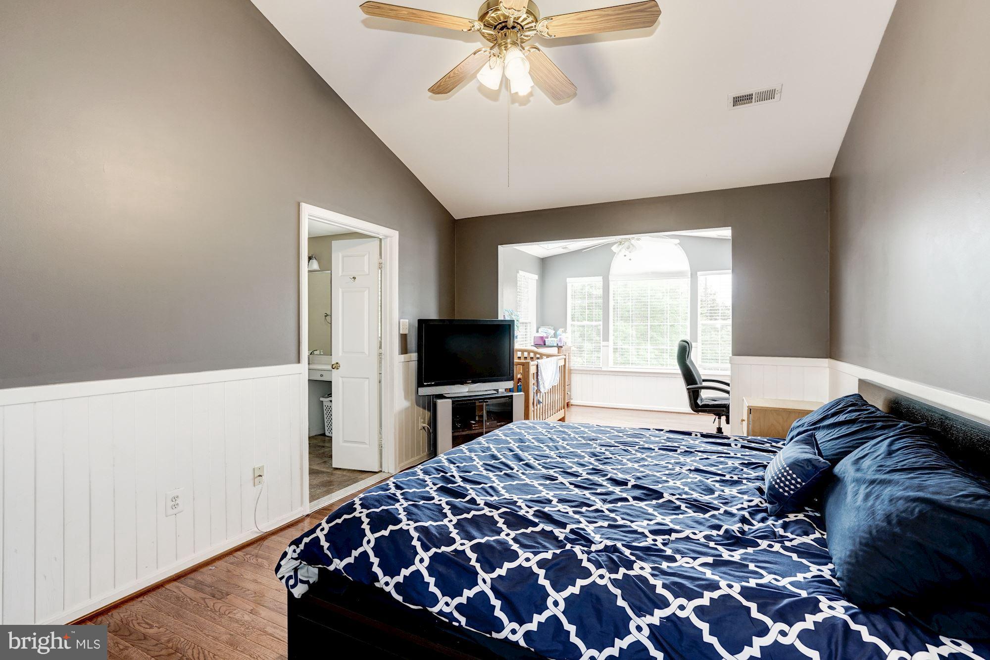 SOUTH RIDING - Residential