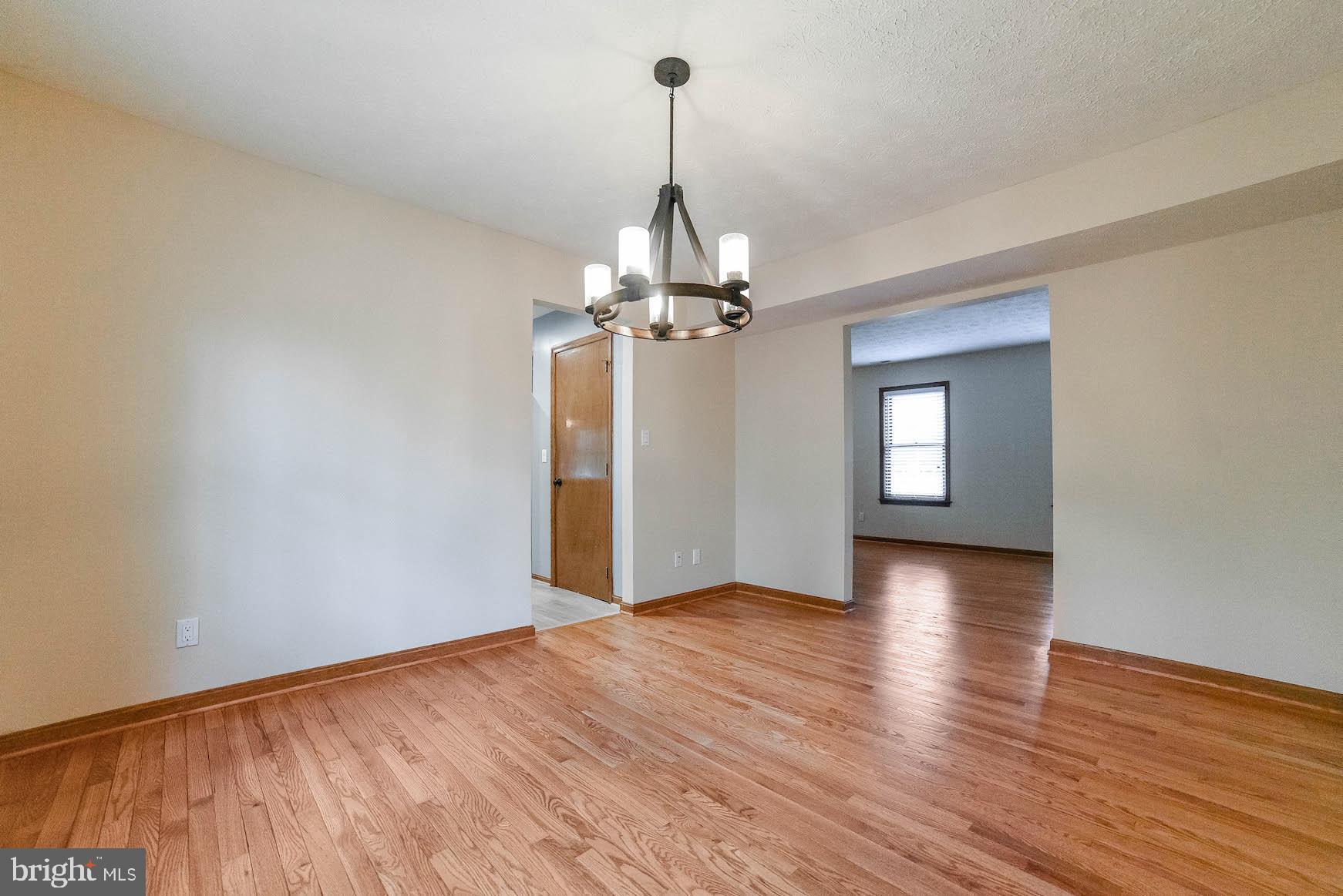 SYCAMORE HOLLOW OF WLDWD - Residential