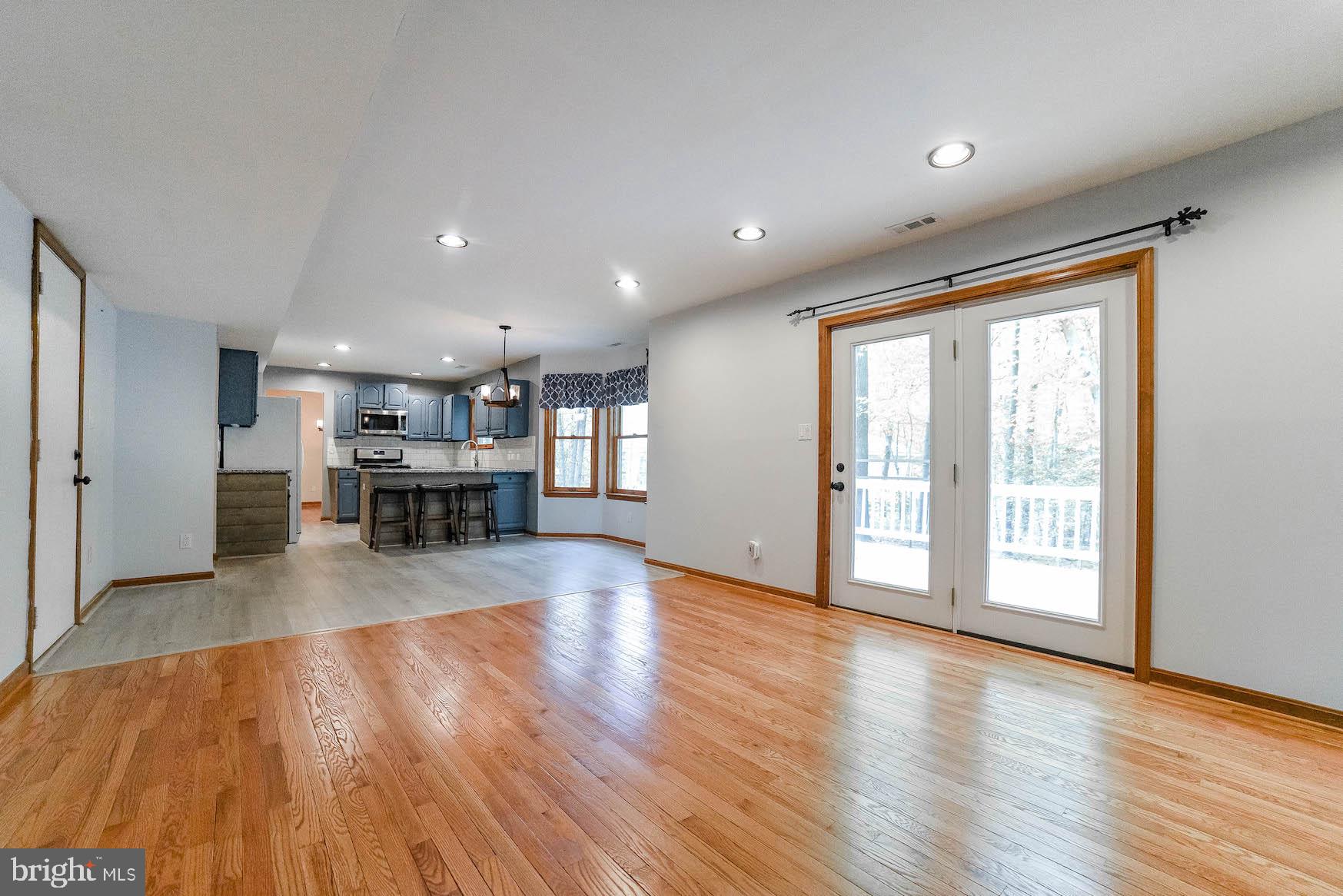 SYCAMORE HOLLOW OF WLDWD - Residential