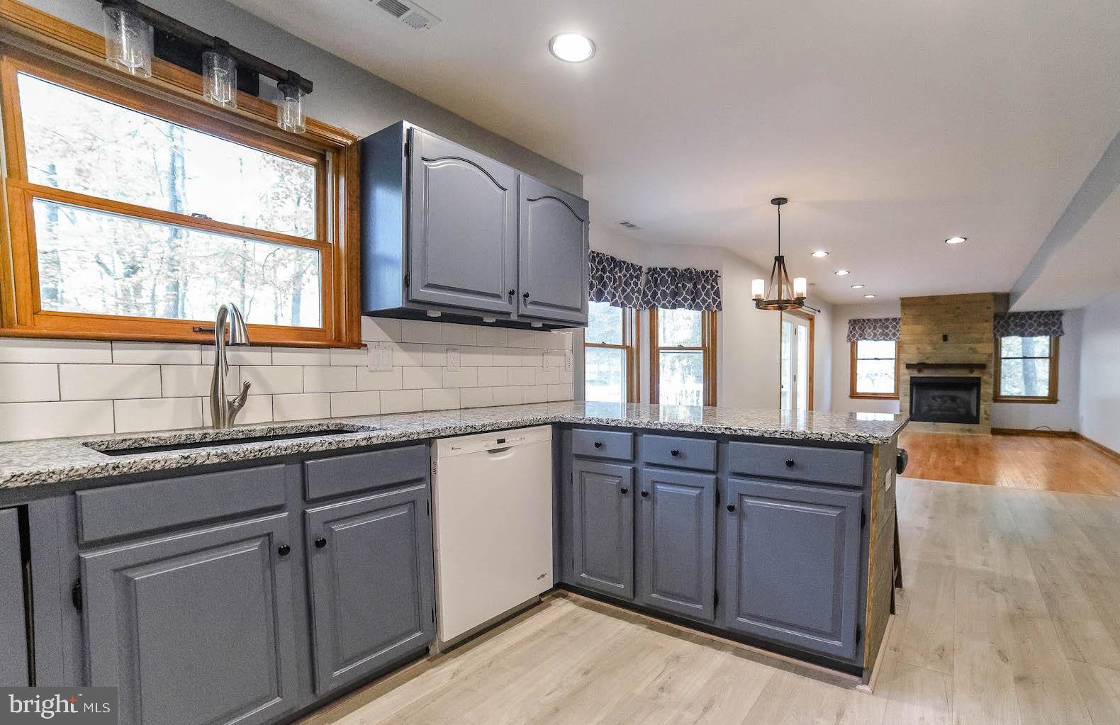 SYCAMORE HOLLOW OF WLDWD - Residential