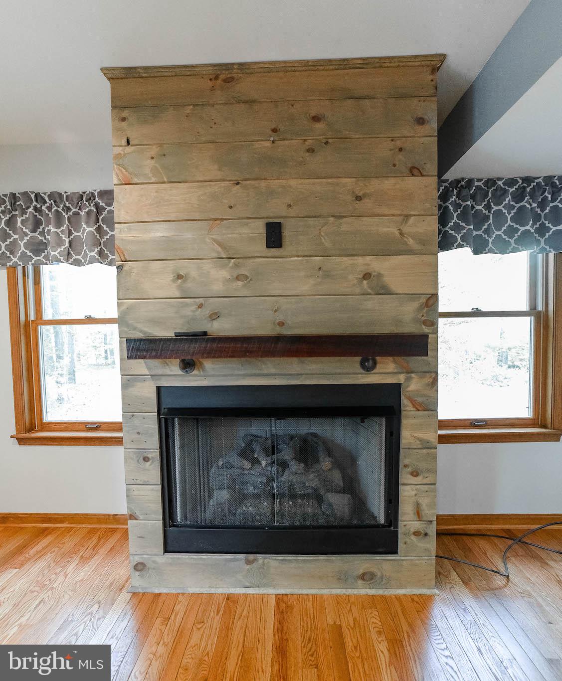 SYCAMORE HOLLOW OF WLDWD - Residential