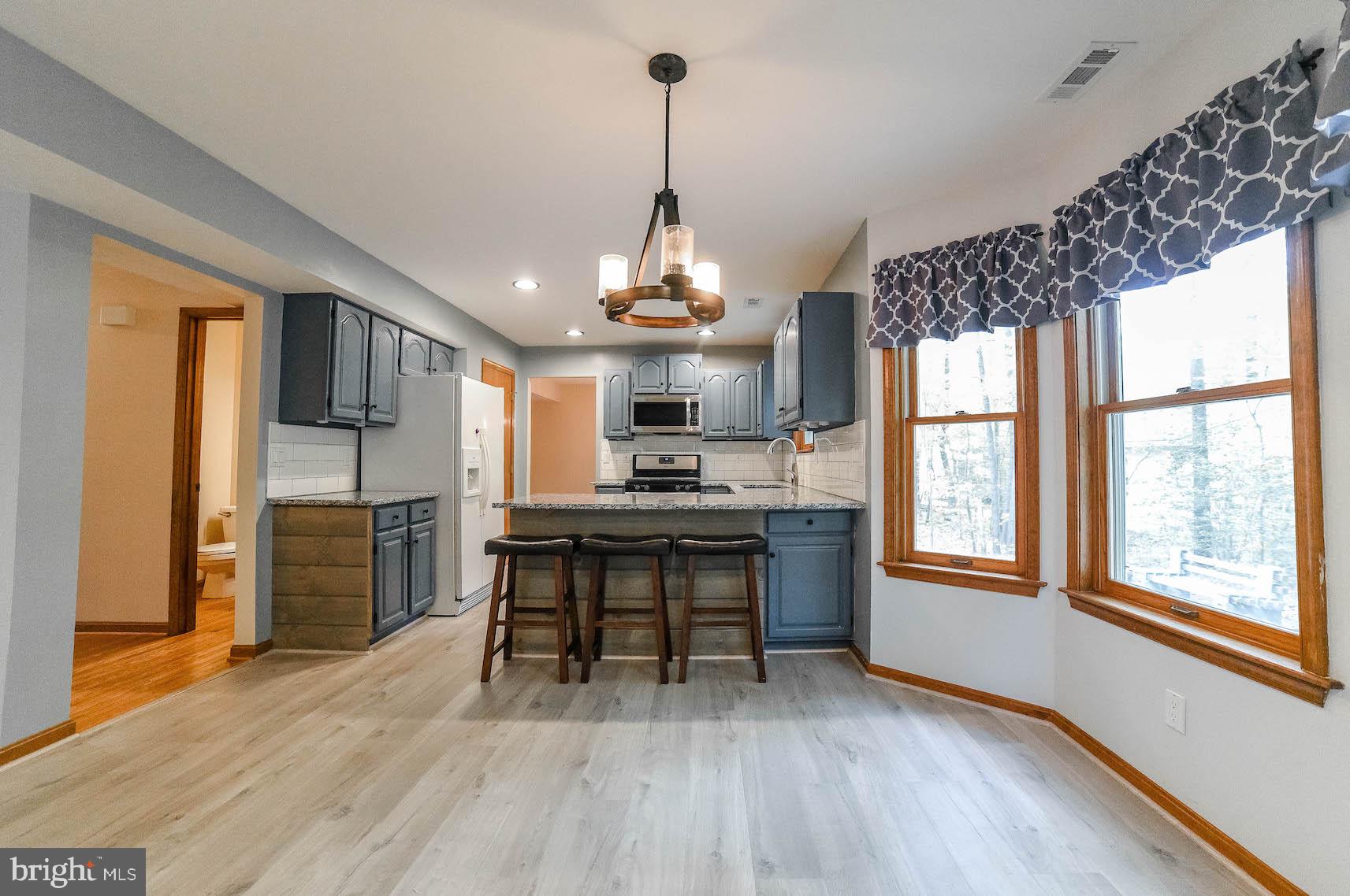 SYCAMORE HOLLOW OF WLDWD - Residential