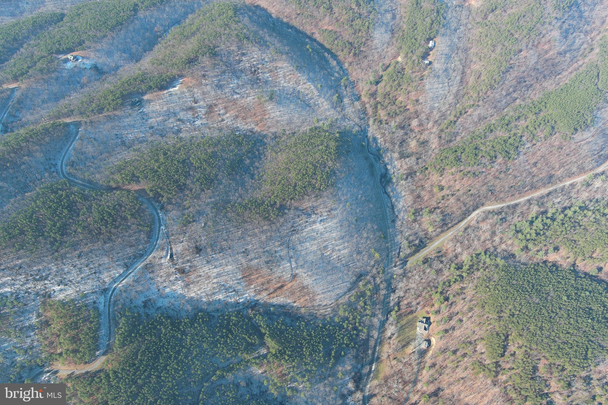 BLUFFS ON THE POTOMAC - Land