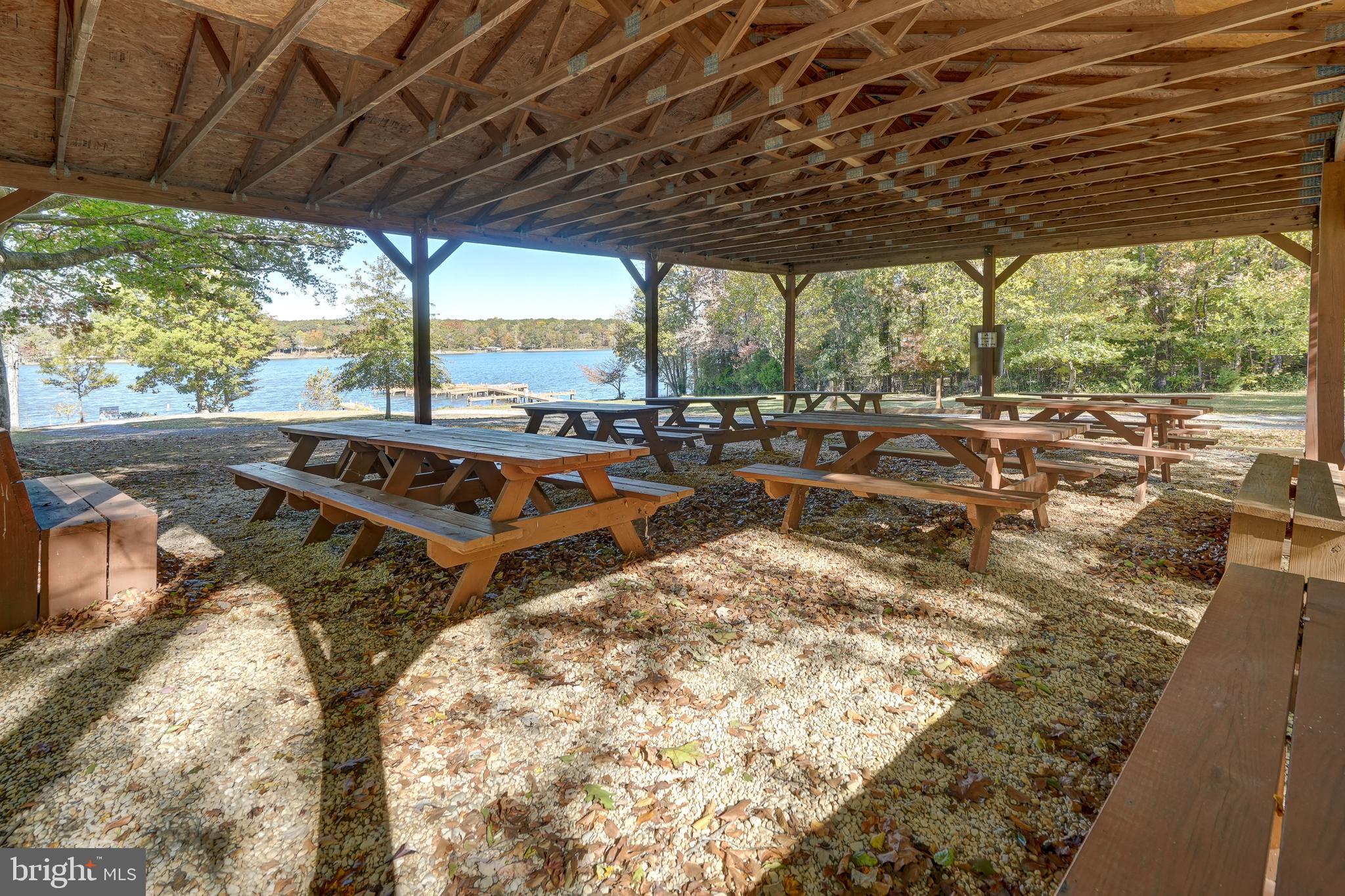 ANNA COVES - Residential