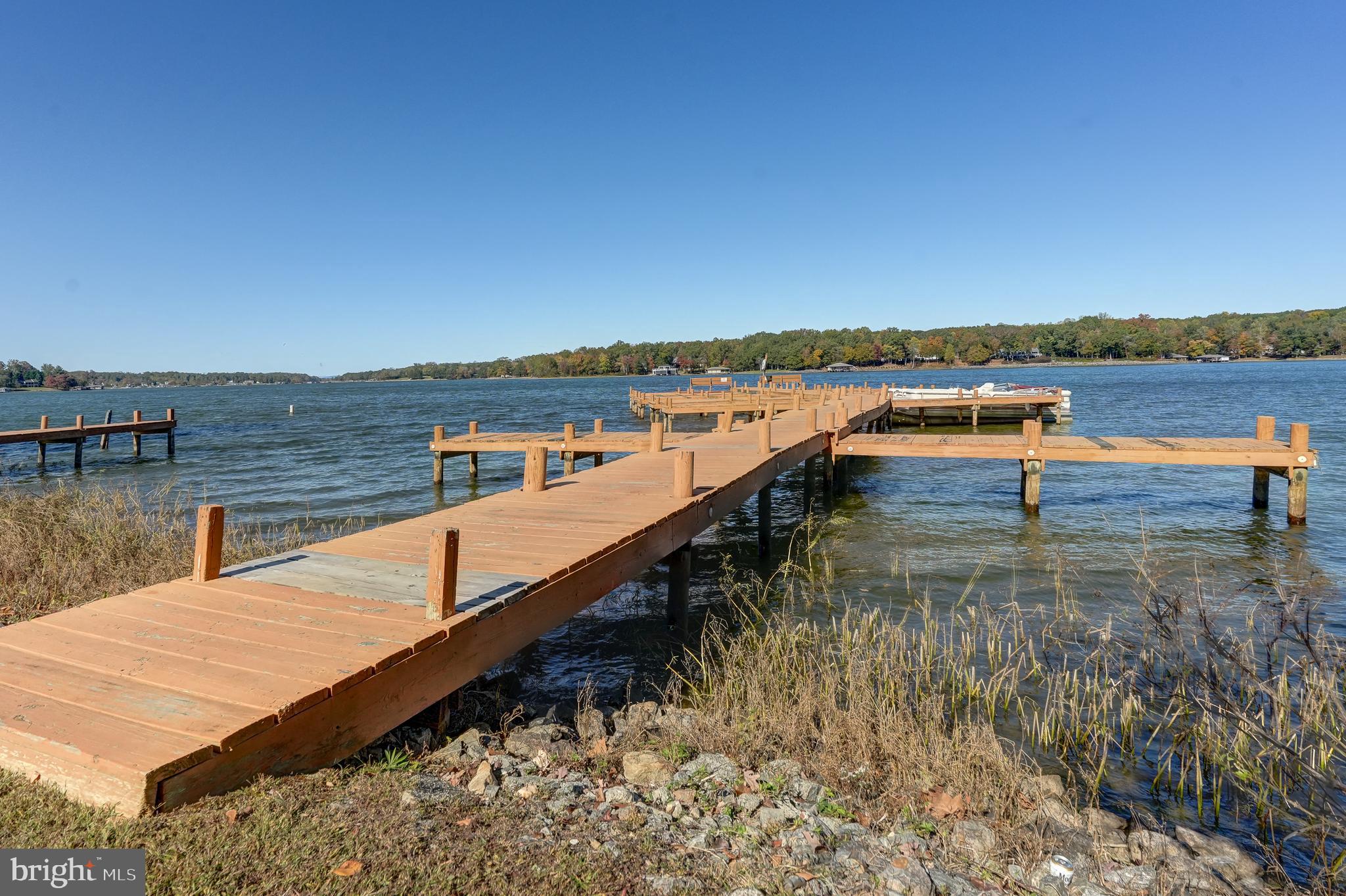 ANNA COVES - Residential