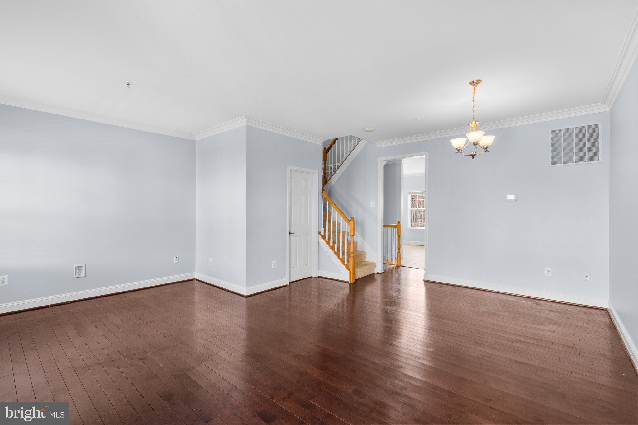 CAMDEN CROSSING - Residential