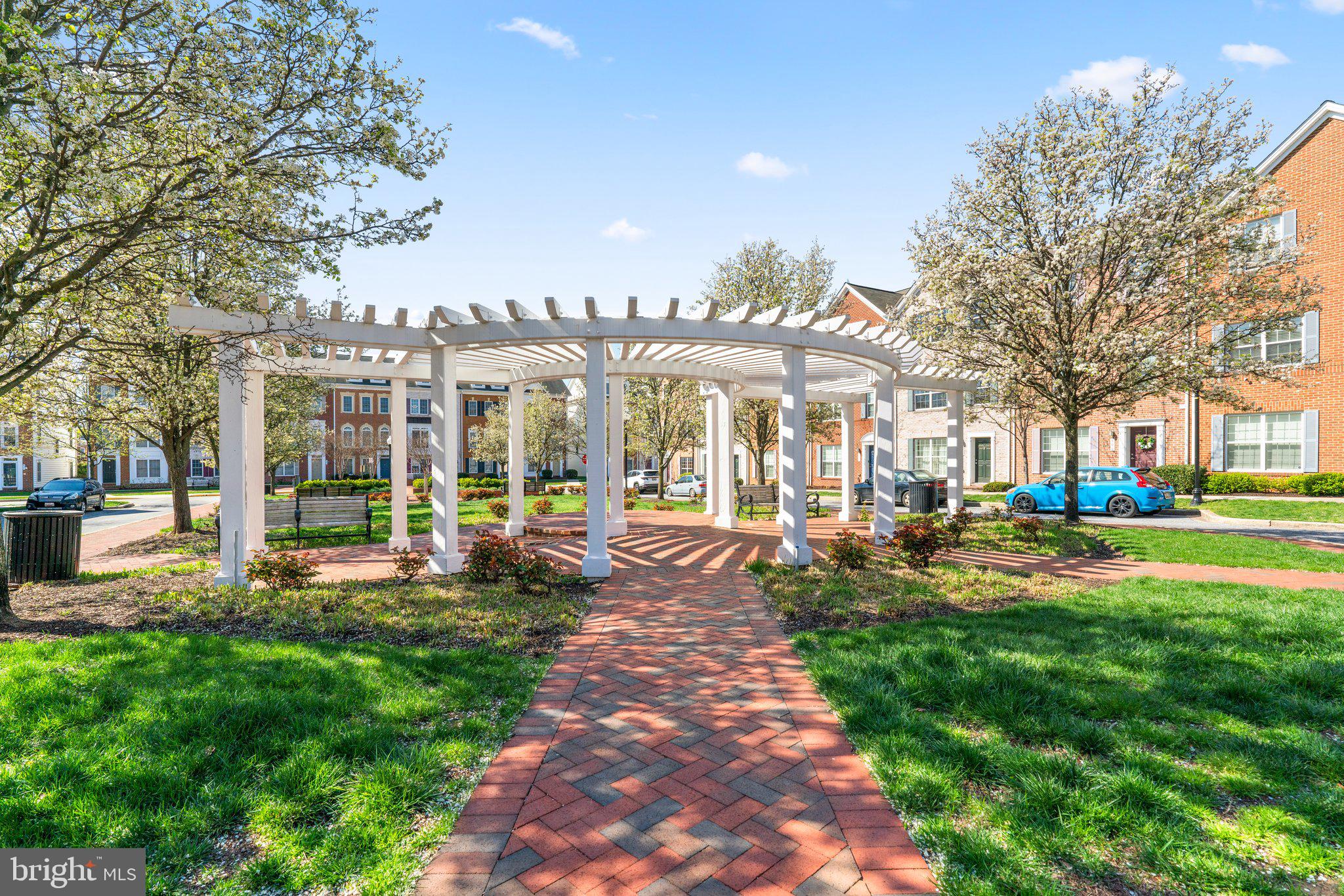 CAMDEN CROSSING - Residential