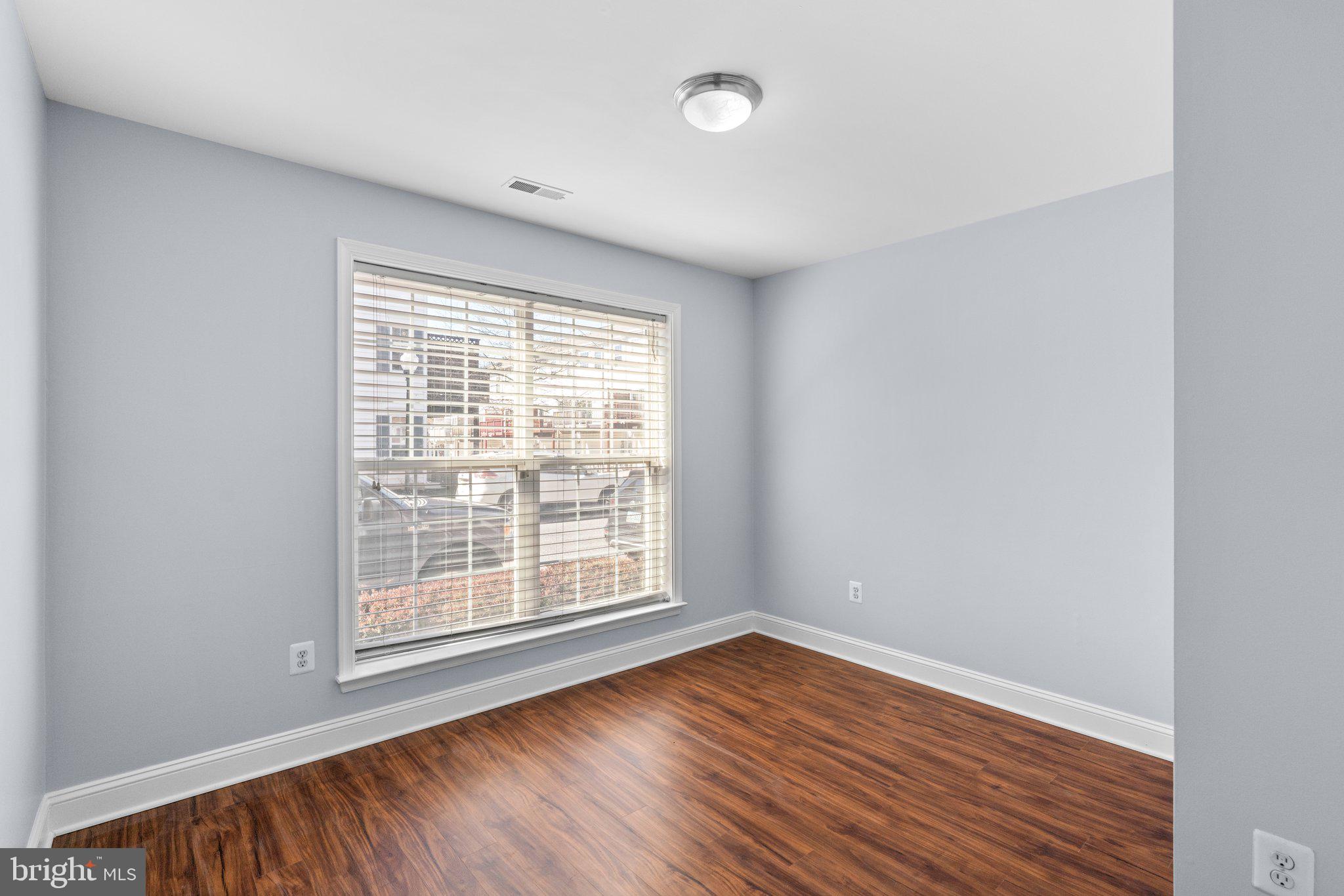 CAMDEN CROSSING - Residential