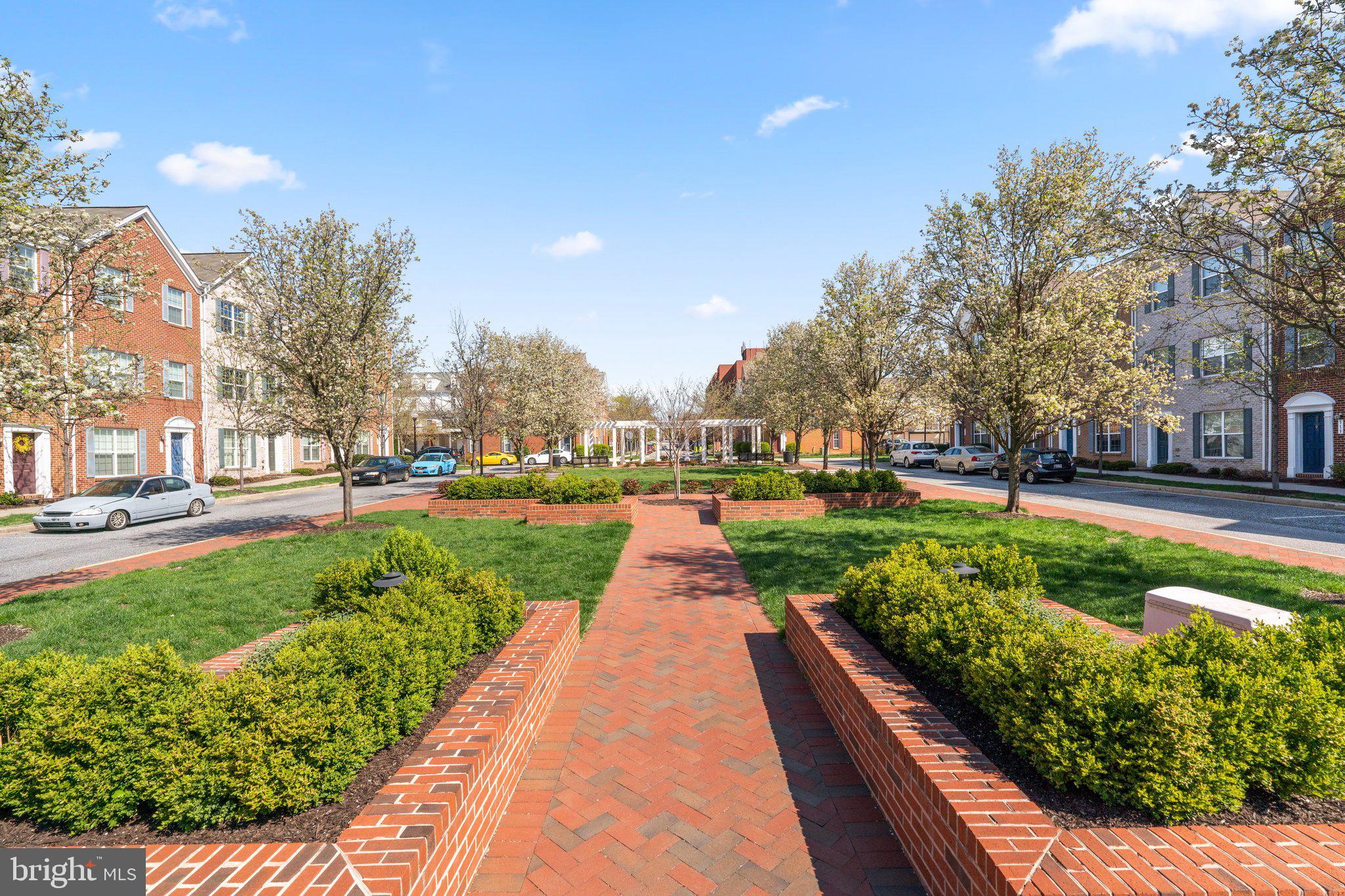 CAMDEN CROSSING - Residential