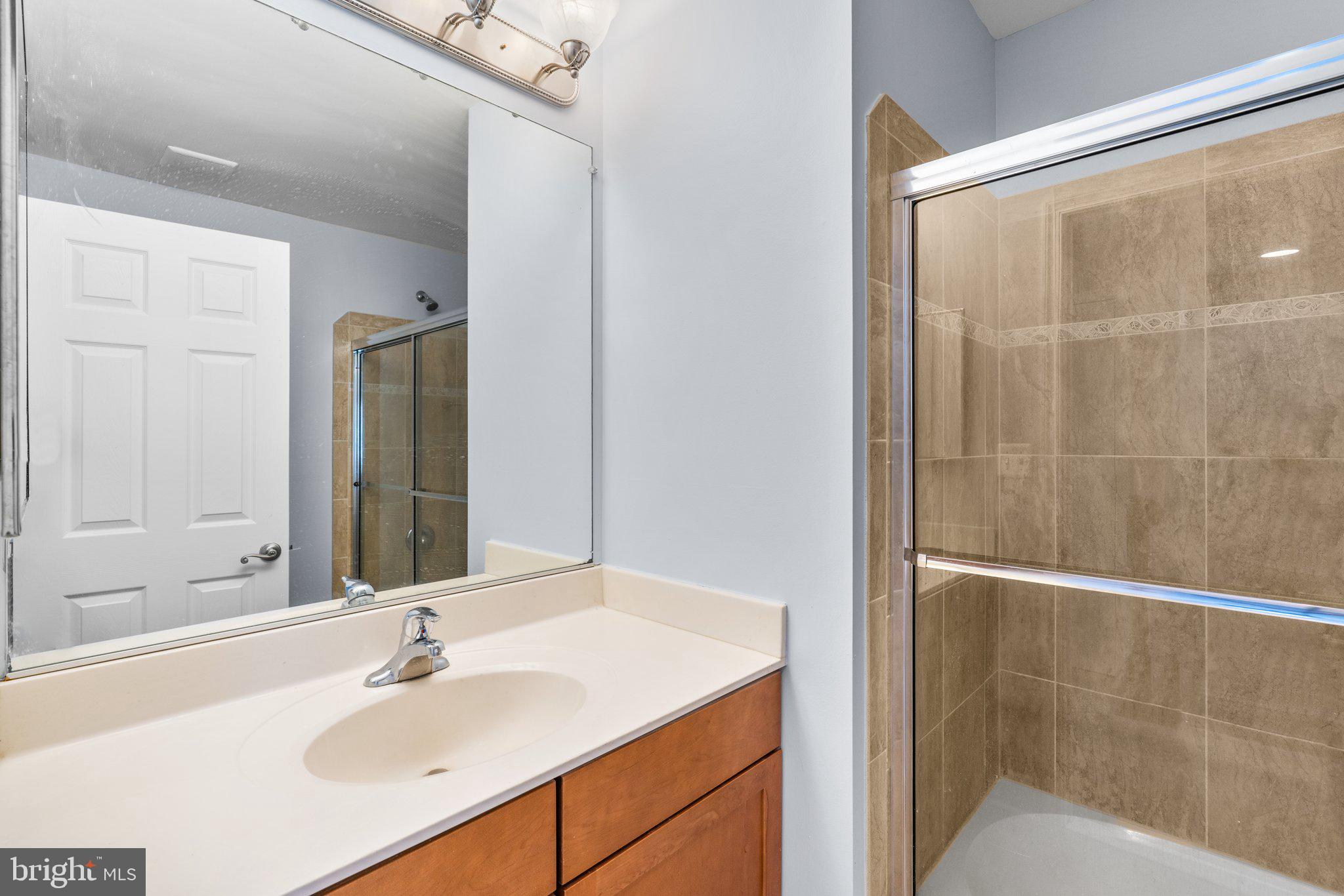 CAMDEN CROSSING - Residential