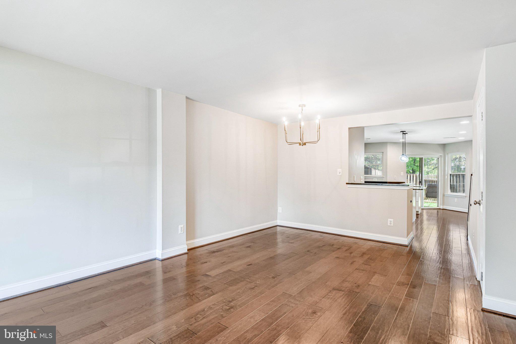 TRAILSIDE - Residential