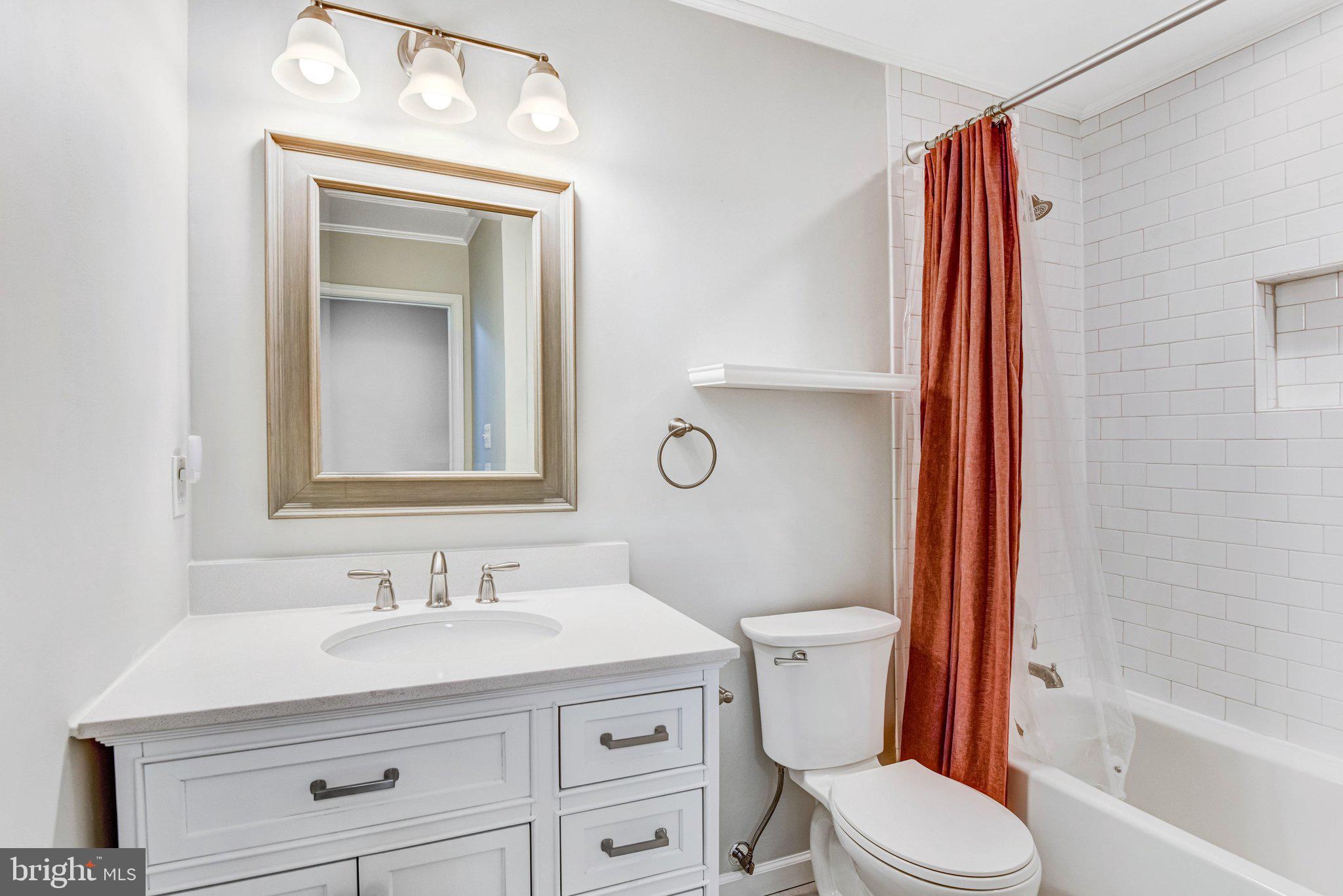 TRAILSIDE - Residential