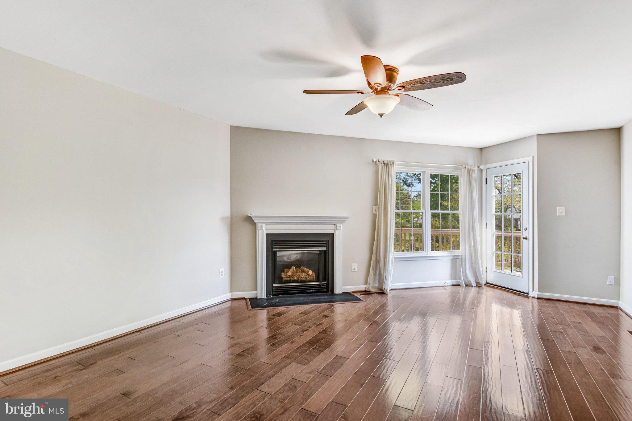 TRAILSIDE - Residential