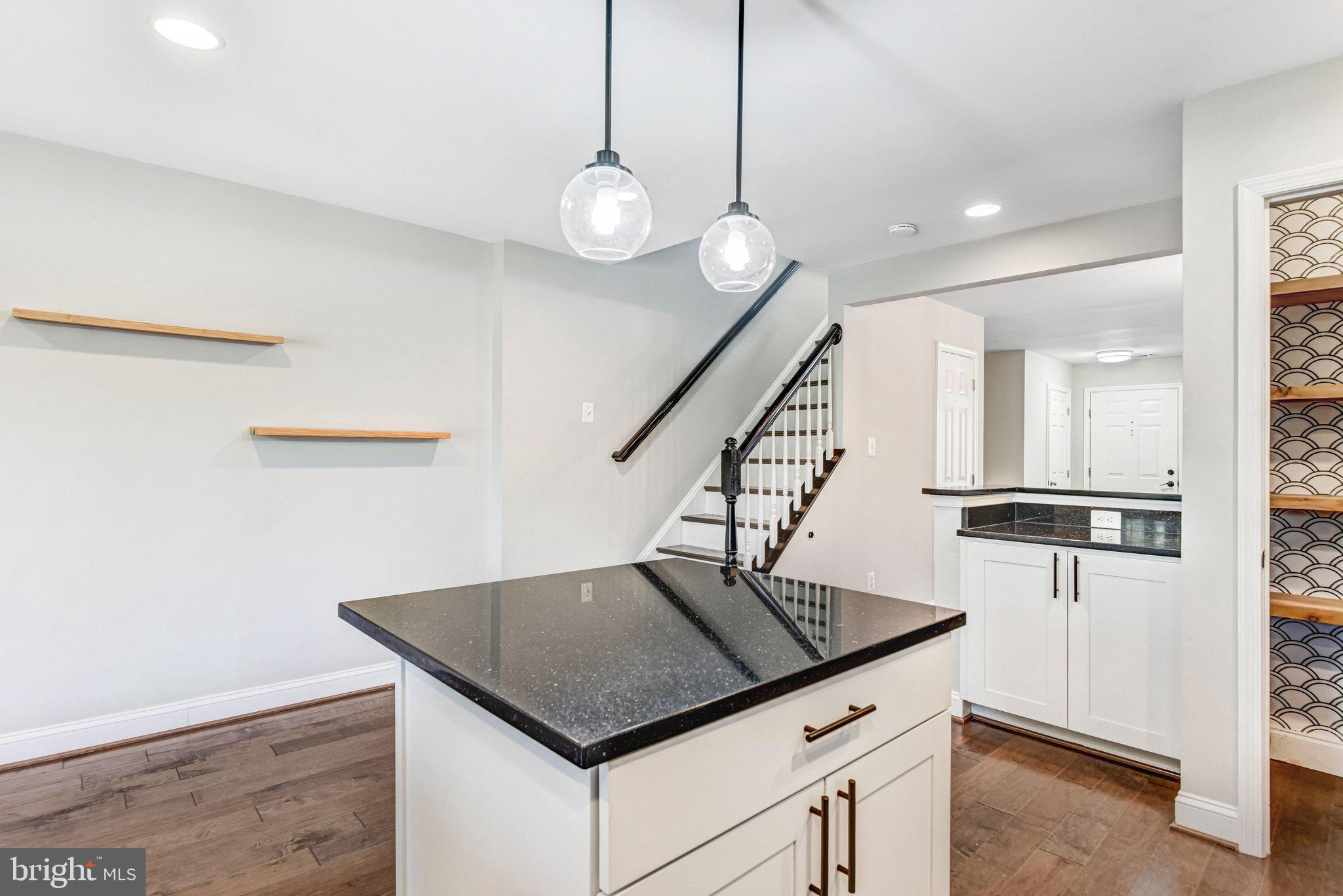 TRAILSIDE - Residential