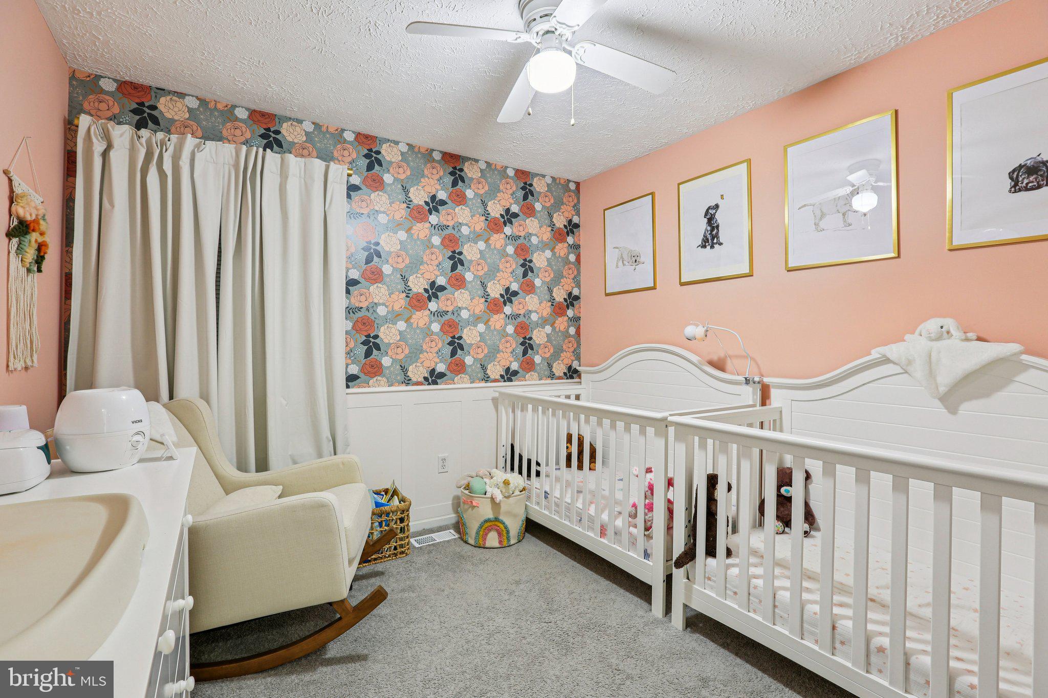 STRATFORD SQUARE - Residential