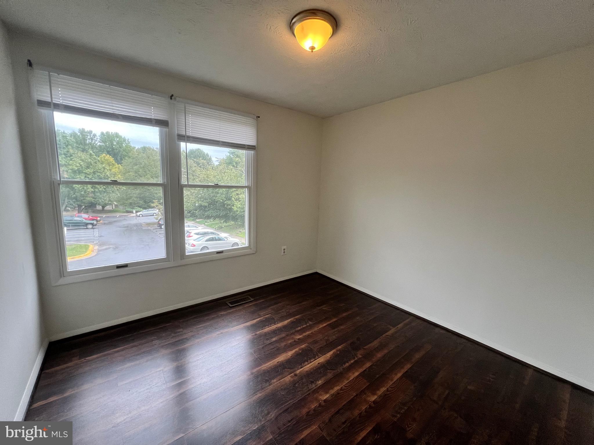 GERMANTOWN - Residential Lease