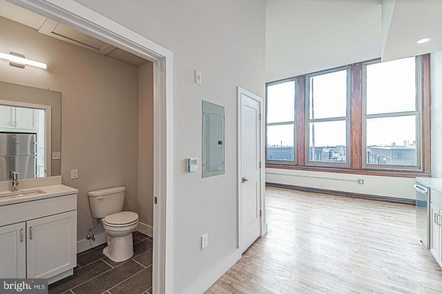 POINT BREEZE - Residential Lease