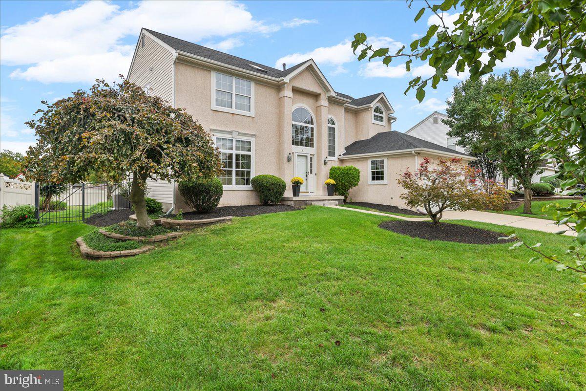 38 LEXINGTON CIRCLE