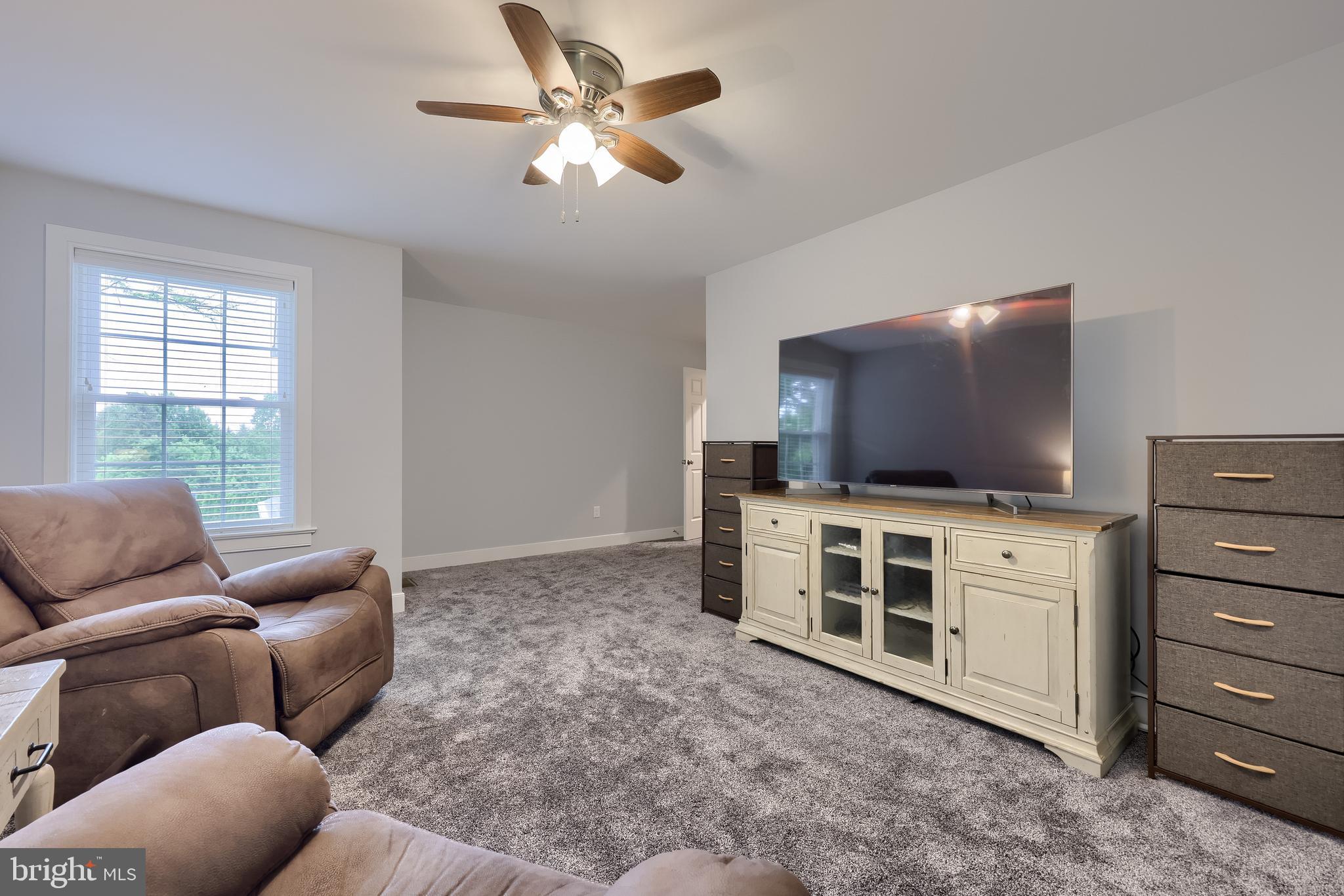 BLOSSOM HILL - Residential