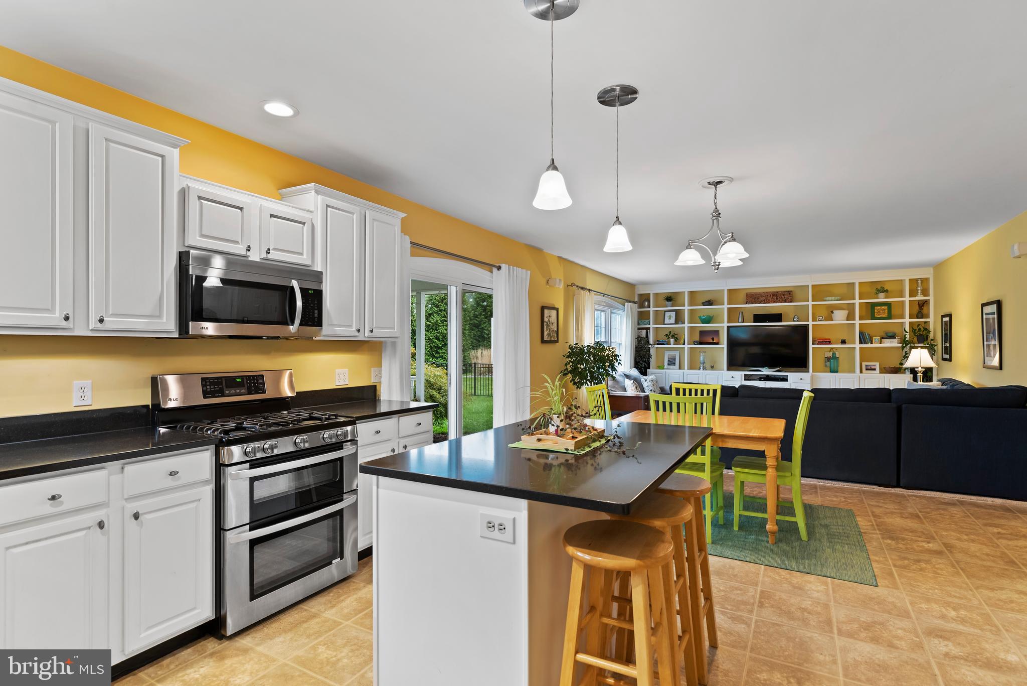 INDIAN HILLS - Residential