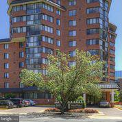 WESTVIEW AT BALLSTON METRO - Residential