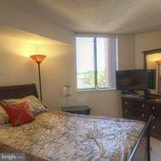 WESTVIEW AT BALLSTON METRO - Residential