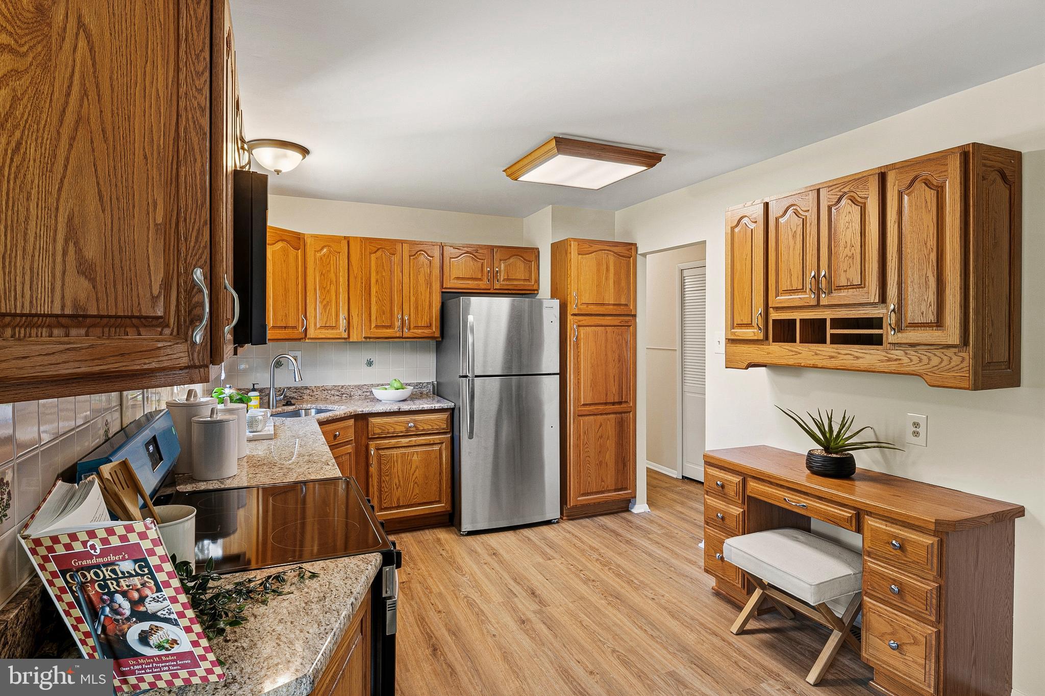 FOUR SEASONS ESTATES - Residential