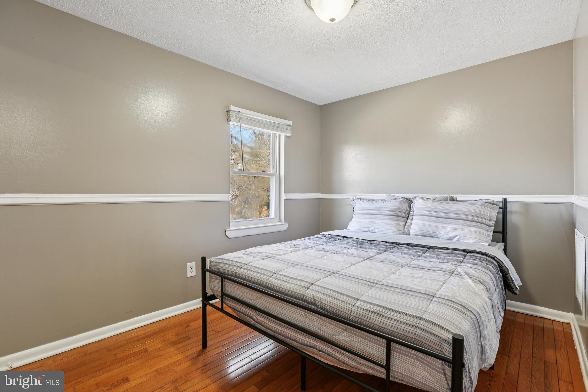 RIVIERA BEACH - Residential