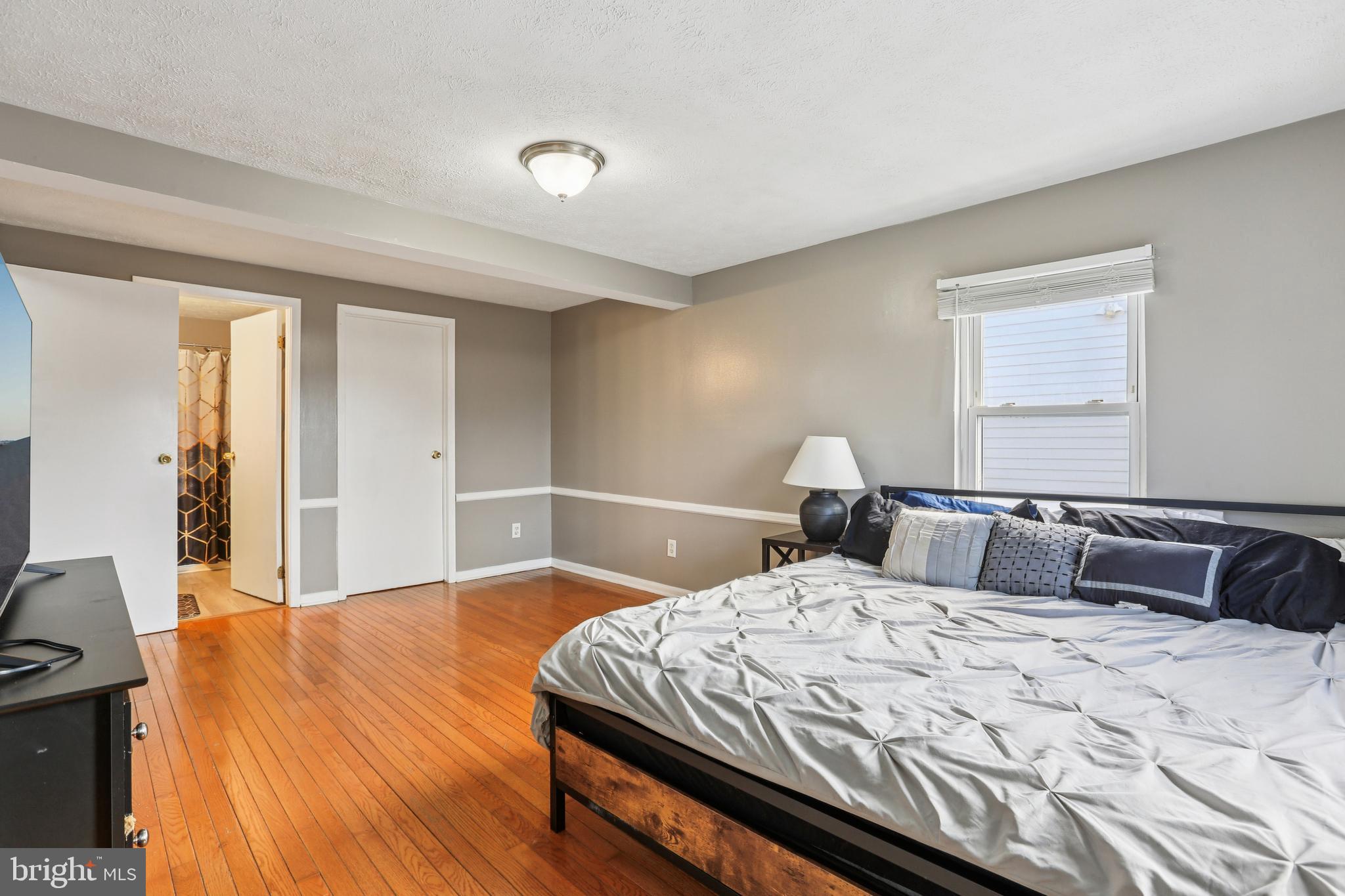 RIVIERA BEACH - Residential