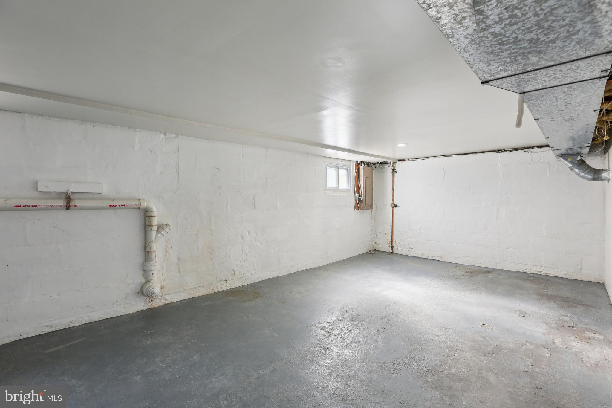 RIVIERA BEACH - Residential