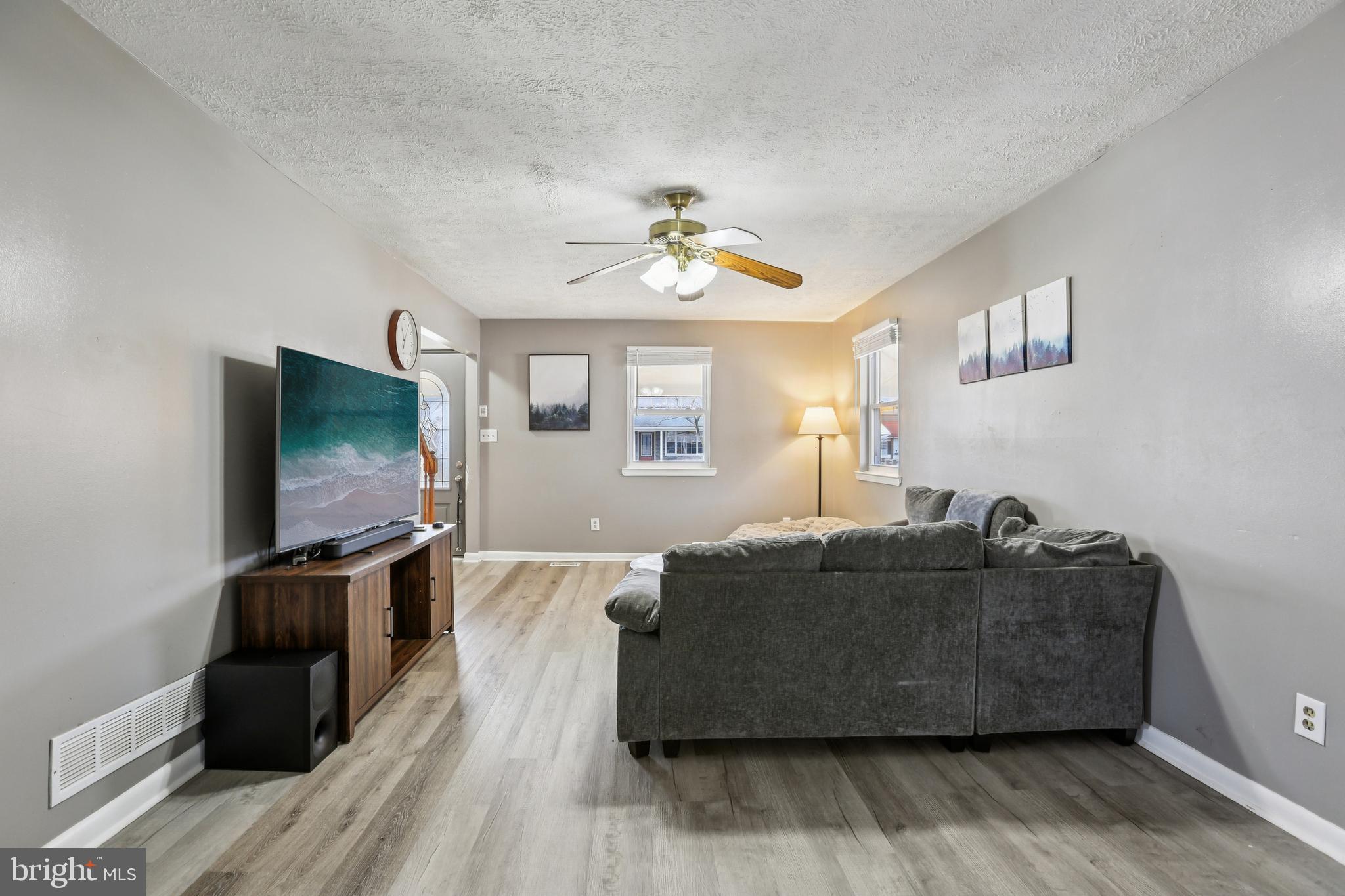 RIVIERA BEACH - Residential