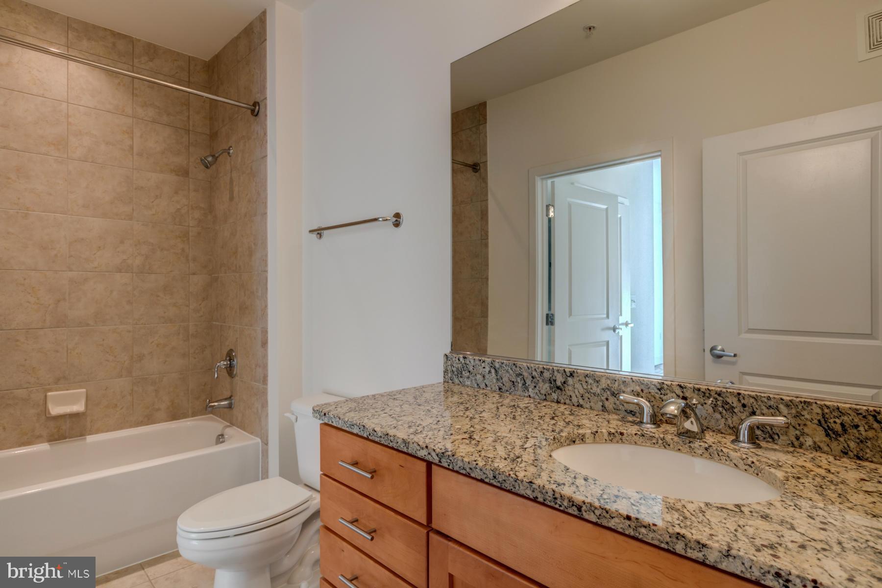 1800 WILSON - Residential Lease