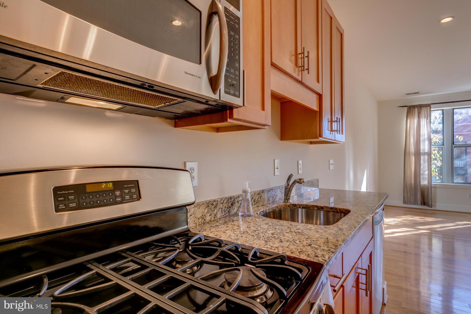 1800 WILSON - Residential Lease