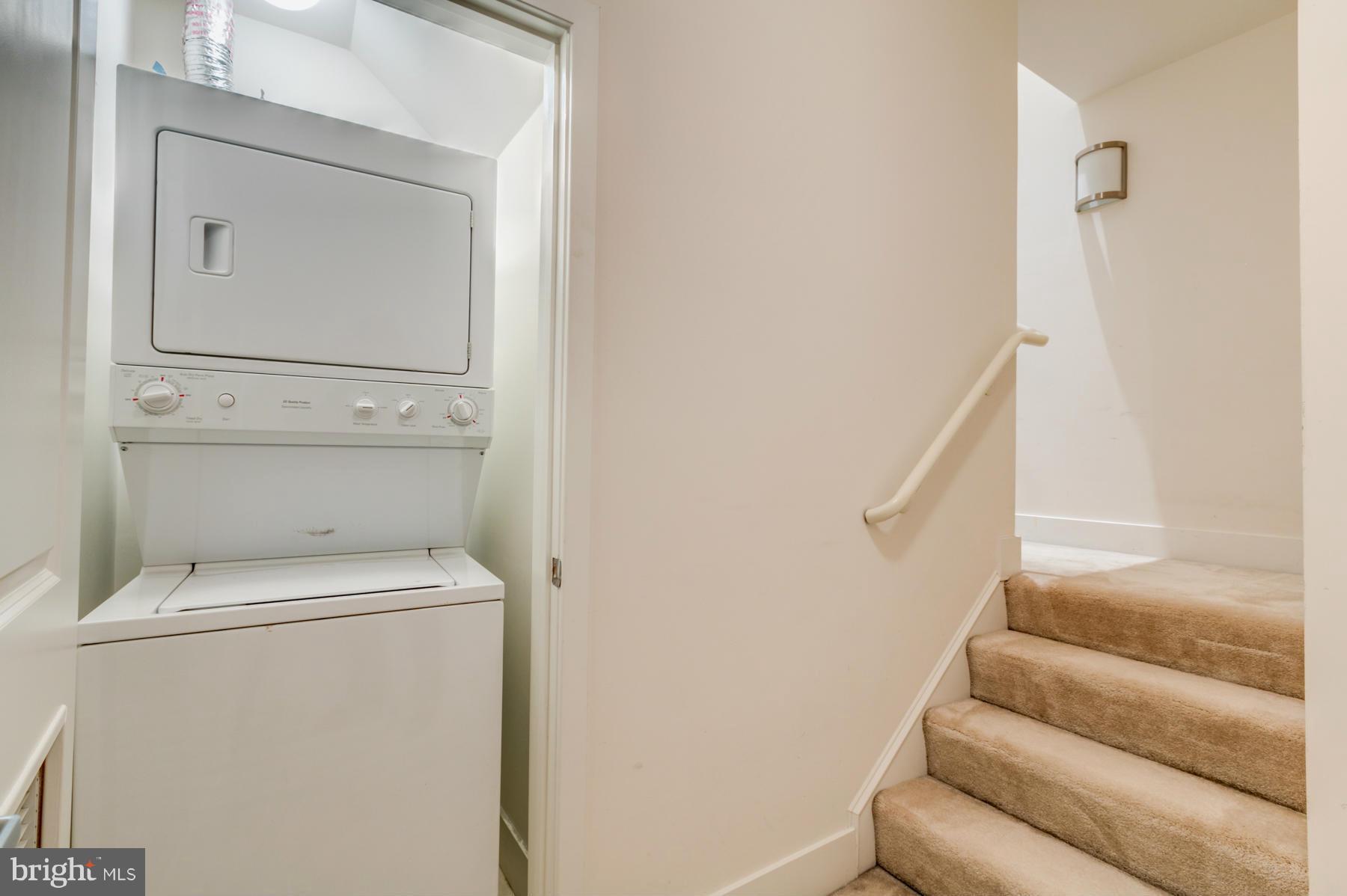 1800 WILSON - Residential Lease