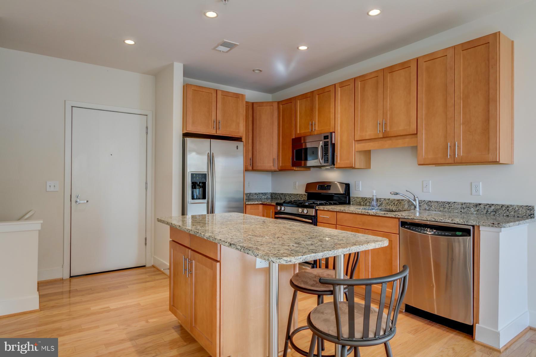 1800 WILSON - Residential Lease