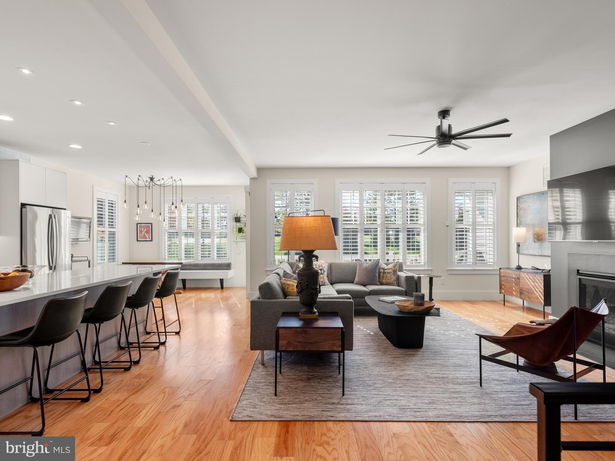 THE VILLAGES AT NORTHRIDGE - Residential