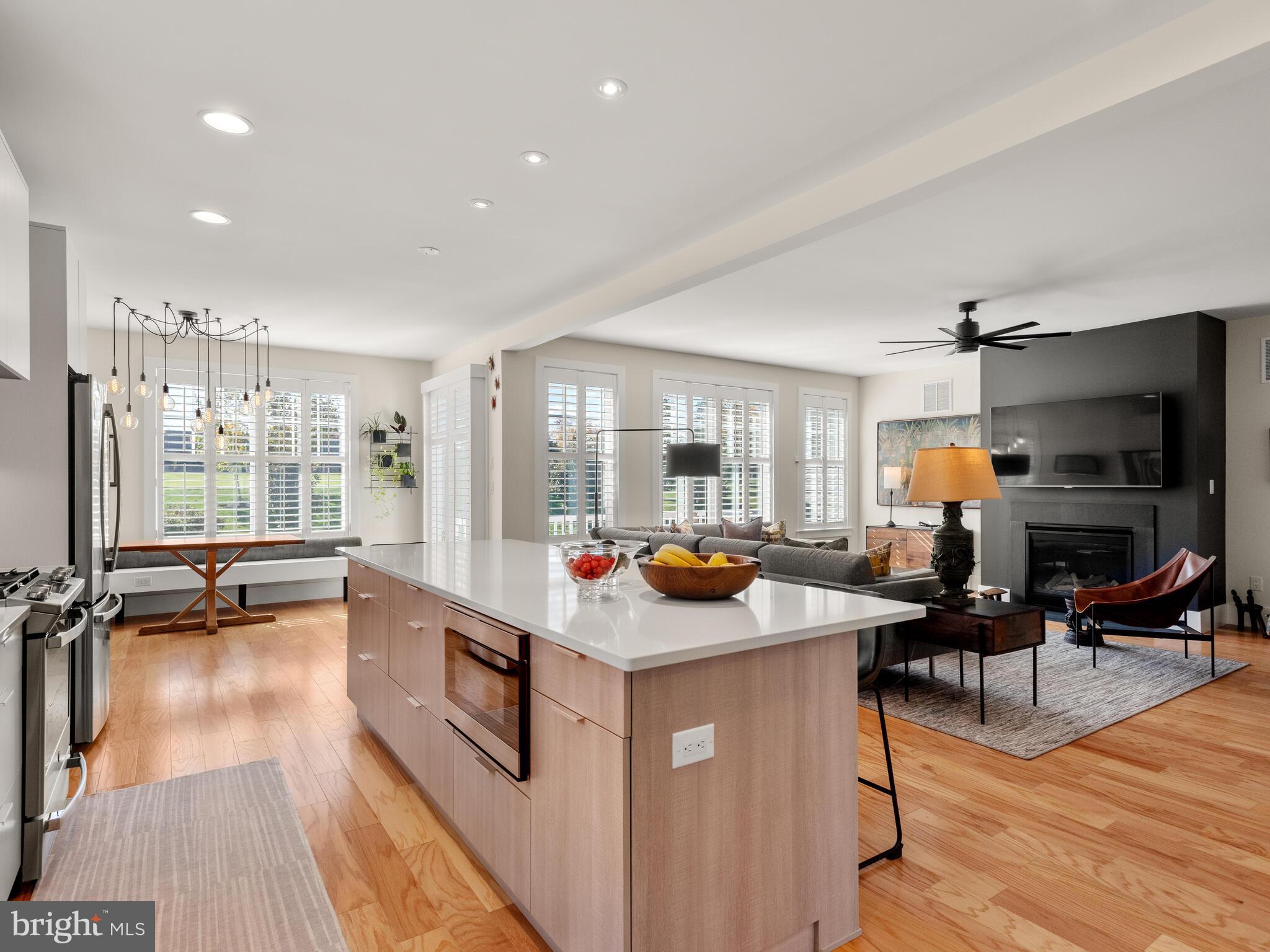 THE VILLAGES AT NORTHRIDGE - Residential