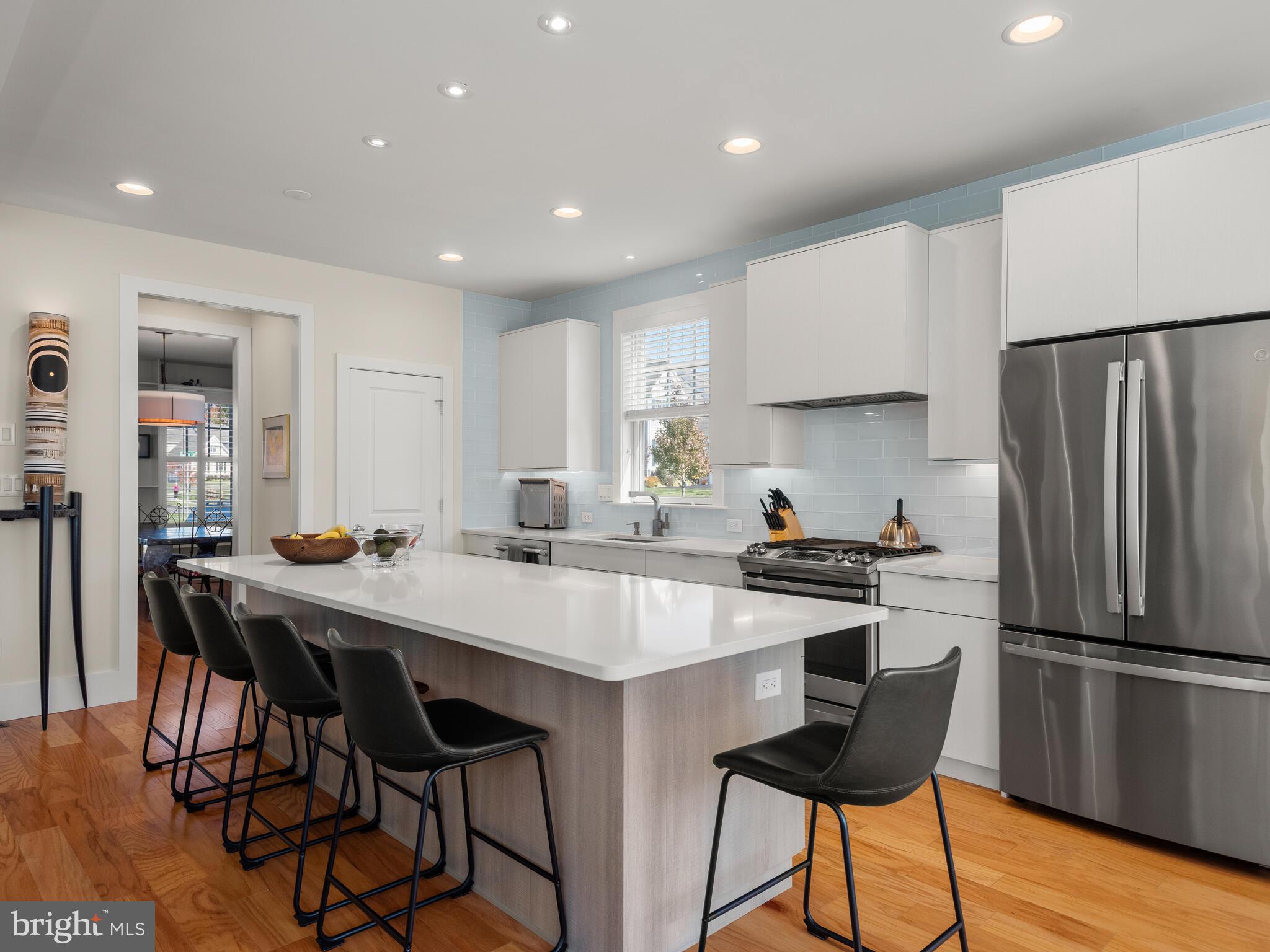 THE VILLAGES AT NORTHRIDGE - Residential