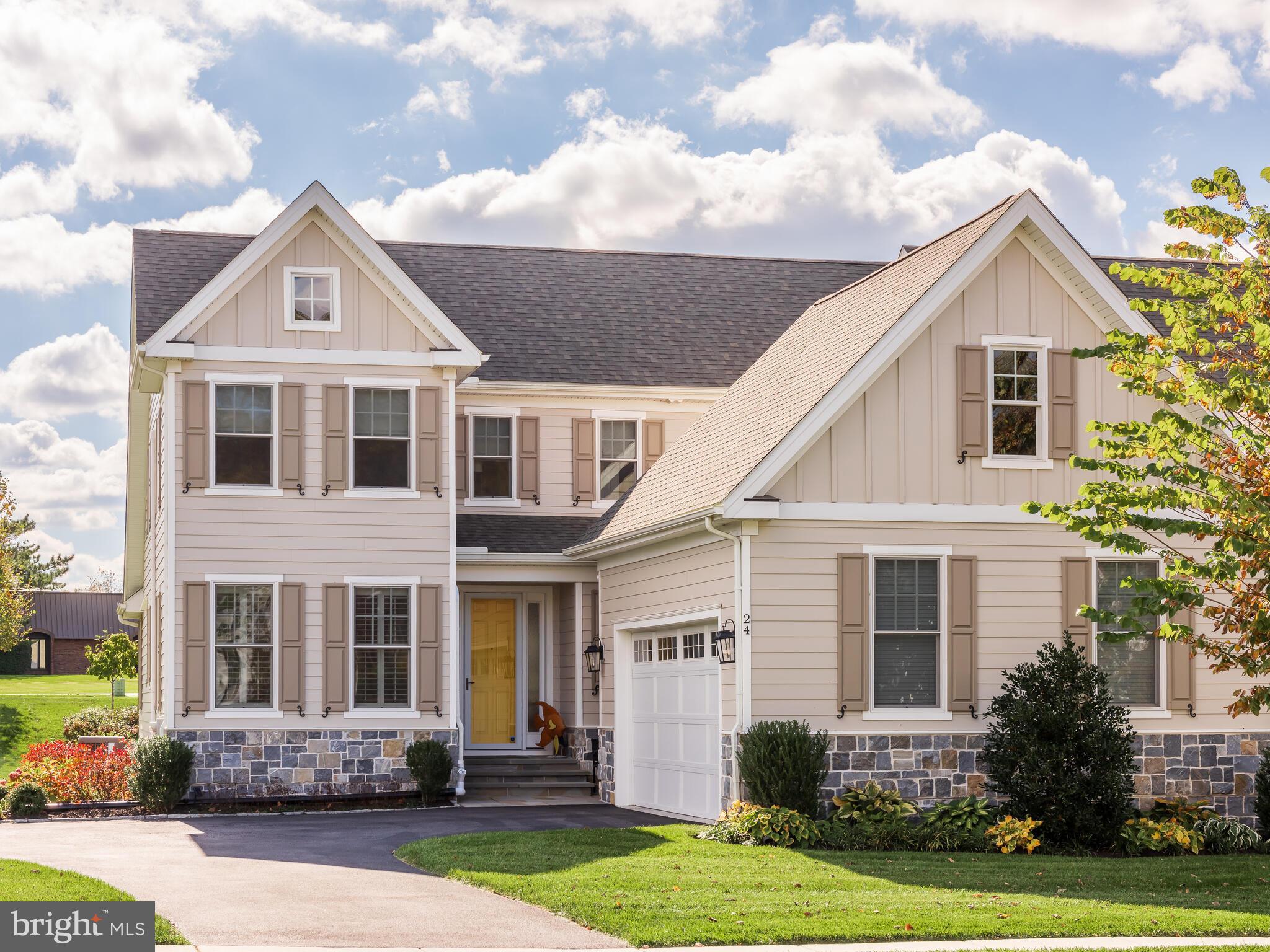 THE VILLAGES AT NORTHRIDGE - Residential