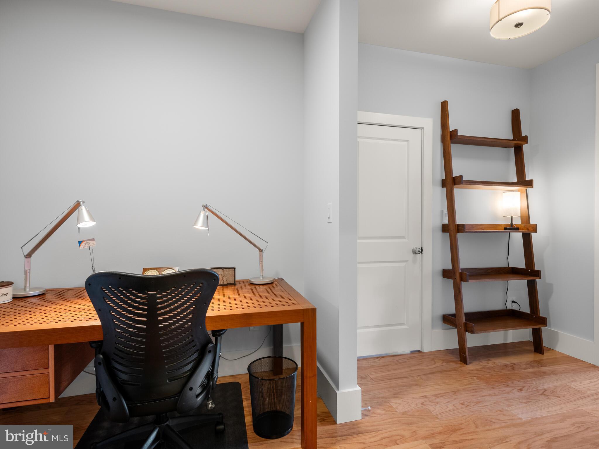 THE VILLAGES AT NORTHRIDGE - Residential