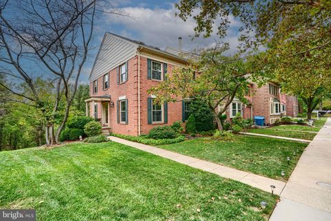 136 ENGLISH RUN CIRCLE SPARKS GLENCOE MD 21152