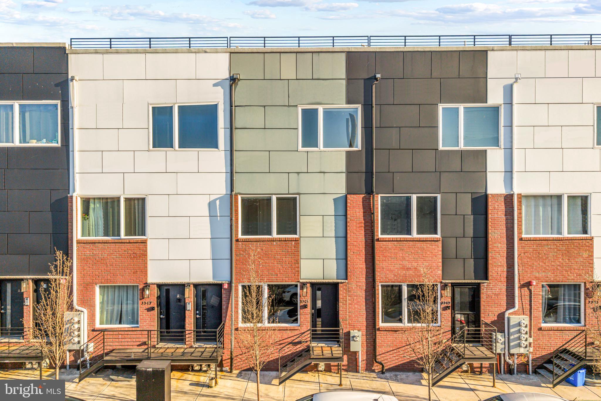 PORT RICHMOND - Residential