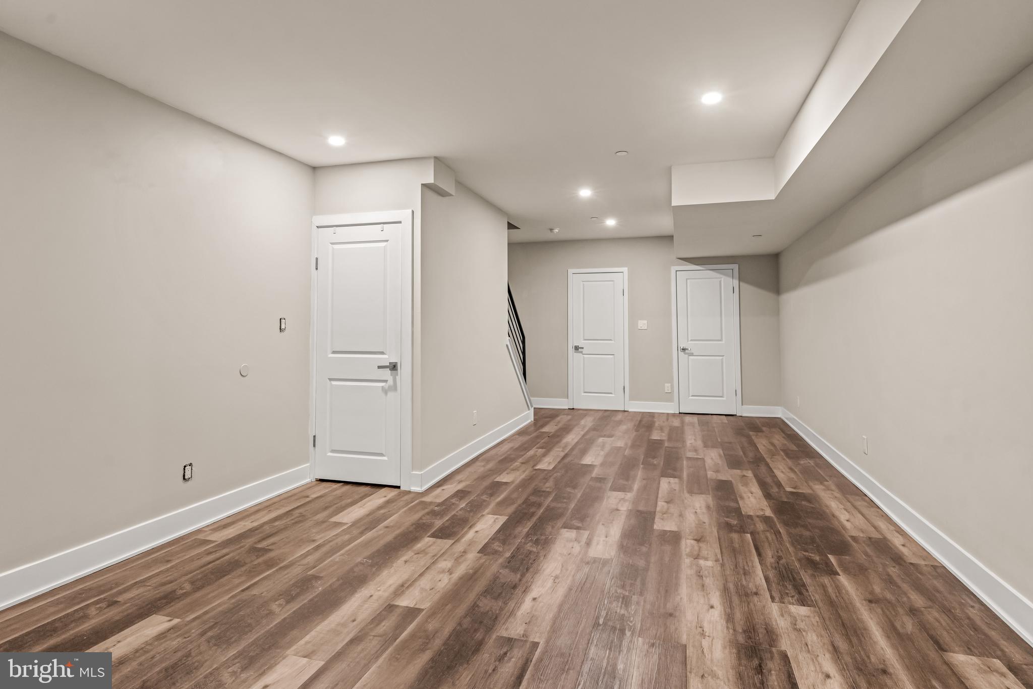 PORT RICHMOND - Residential