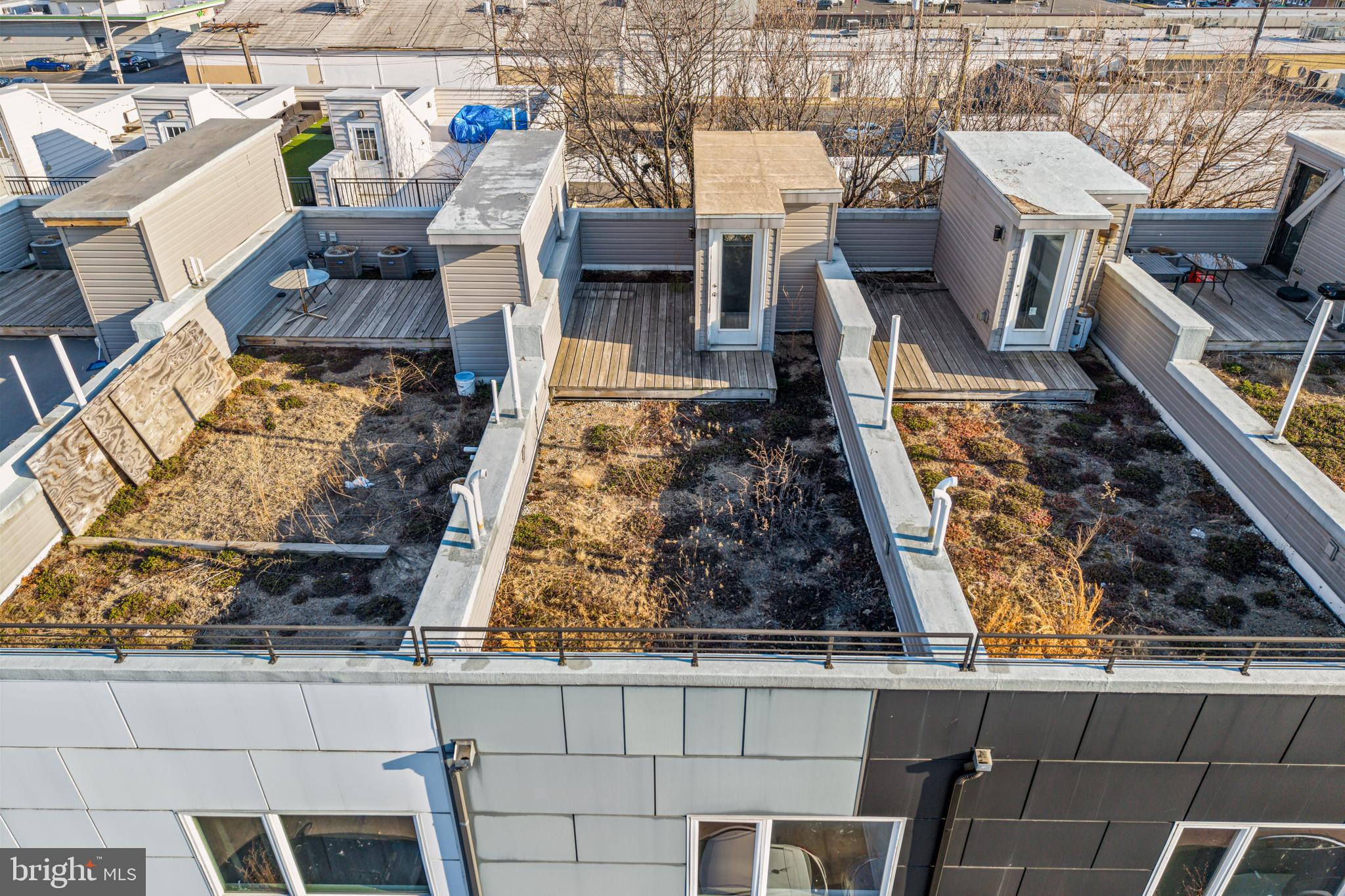 PORT RICHMOND - Residential