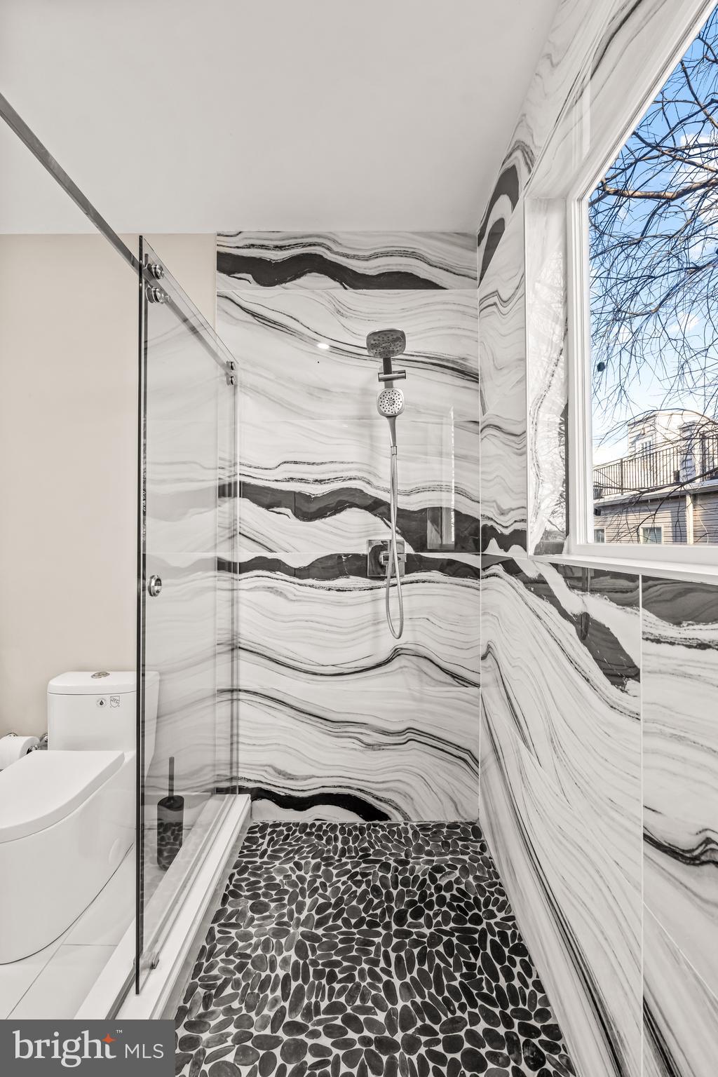 PORT RICHMOND - Residential