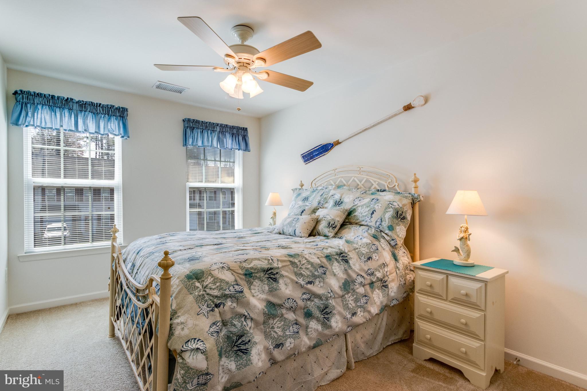 WINDHURST MANOR - Residential